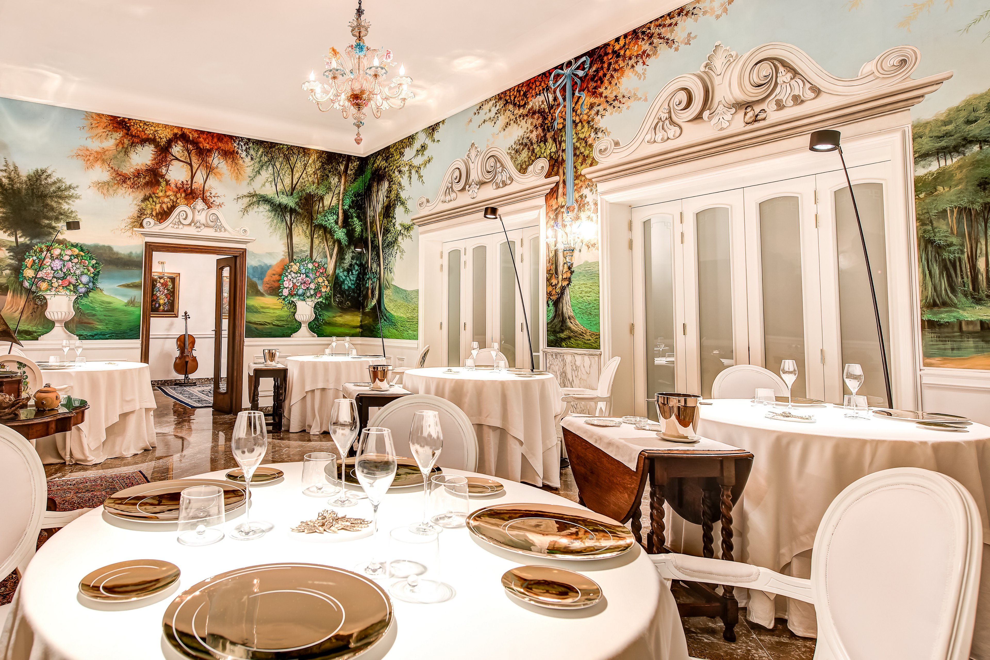 Majestic Palace Hotel.