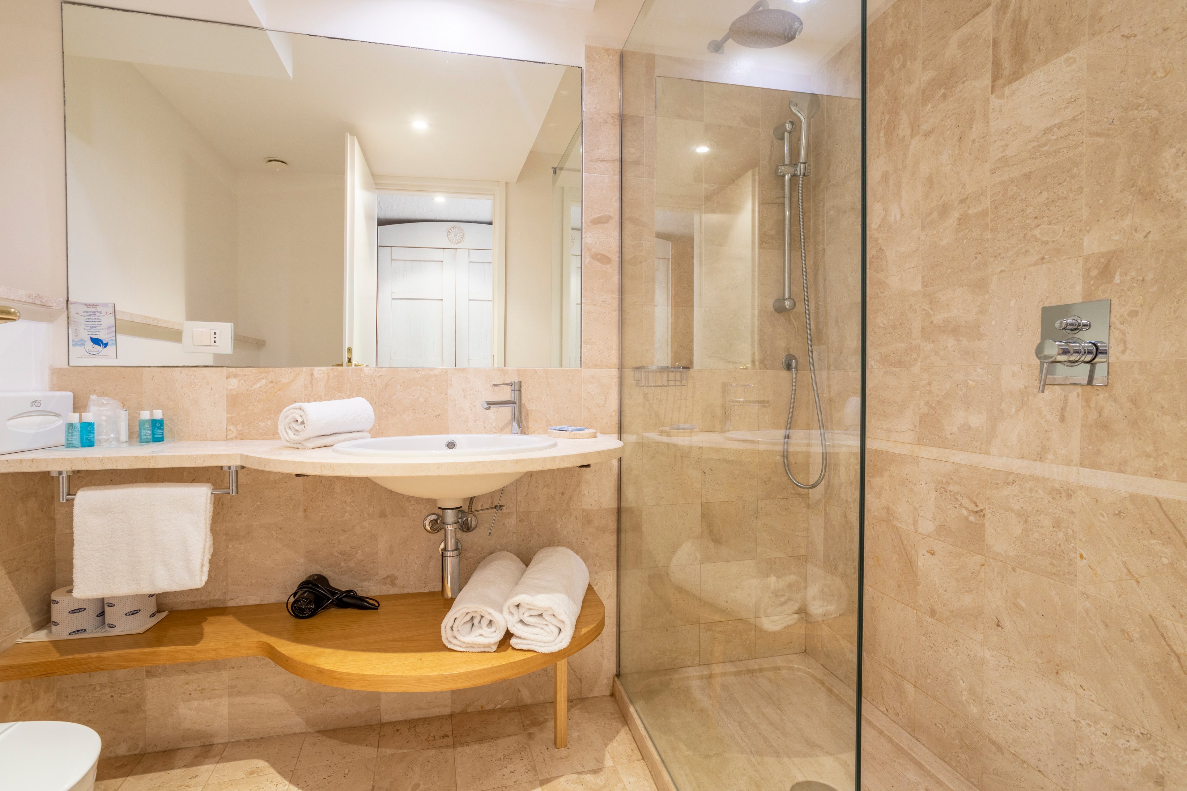 Hotel Luci Di La Muntagna