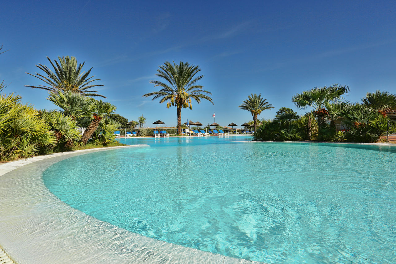 TH San Teodoro Hotel