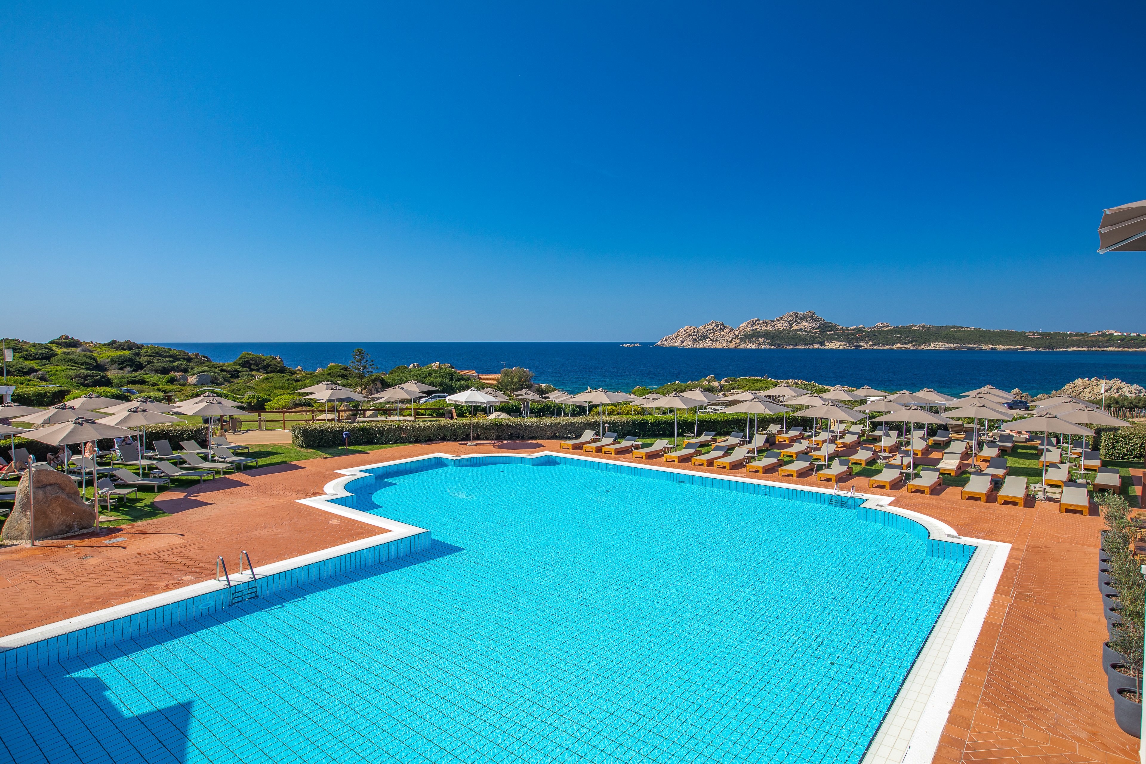 Mangia's Santa Teresa Curio Collection By Hilton