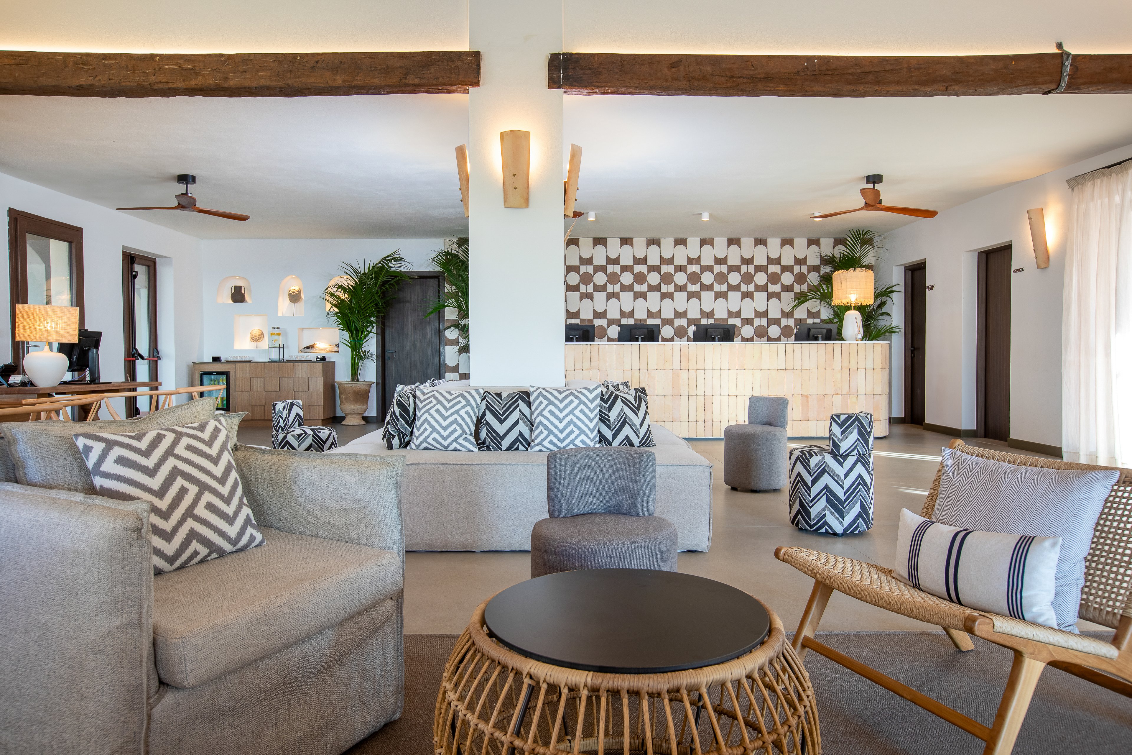 Mangia's Santa Teresa Curio Collection By Hilton