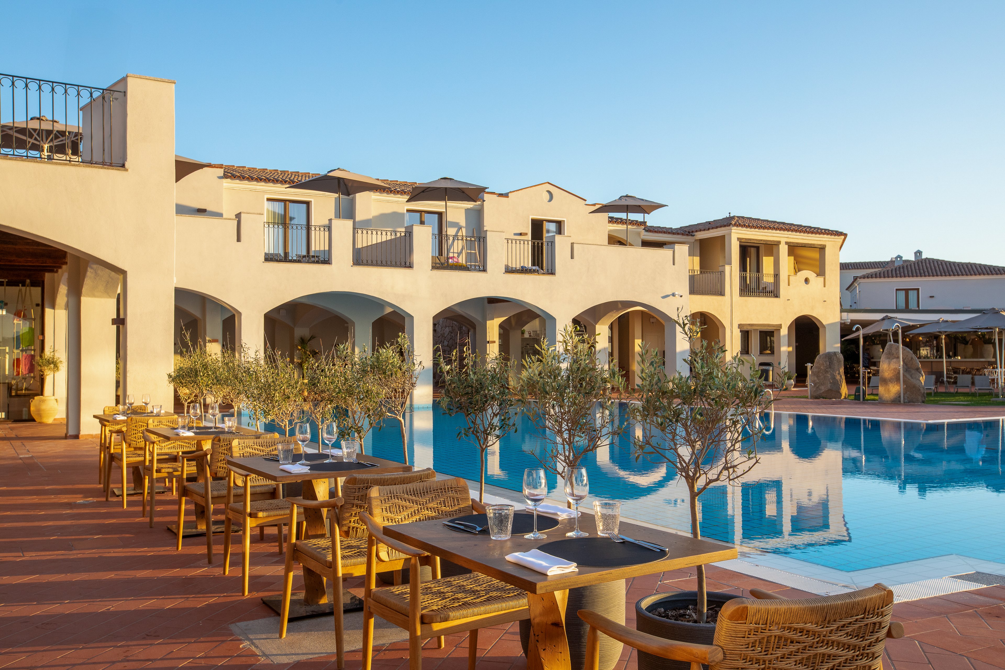 Mangia's Santa Teresa Curio Collection By Hilton