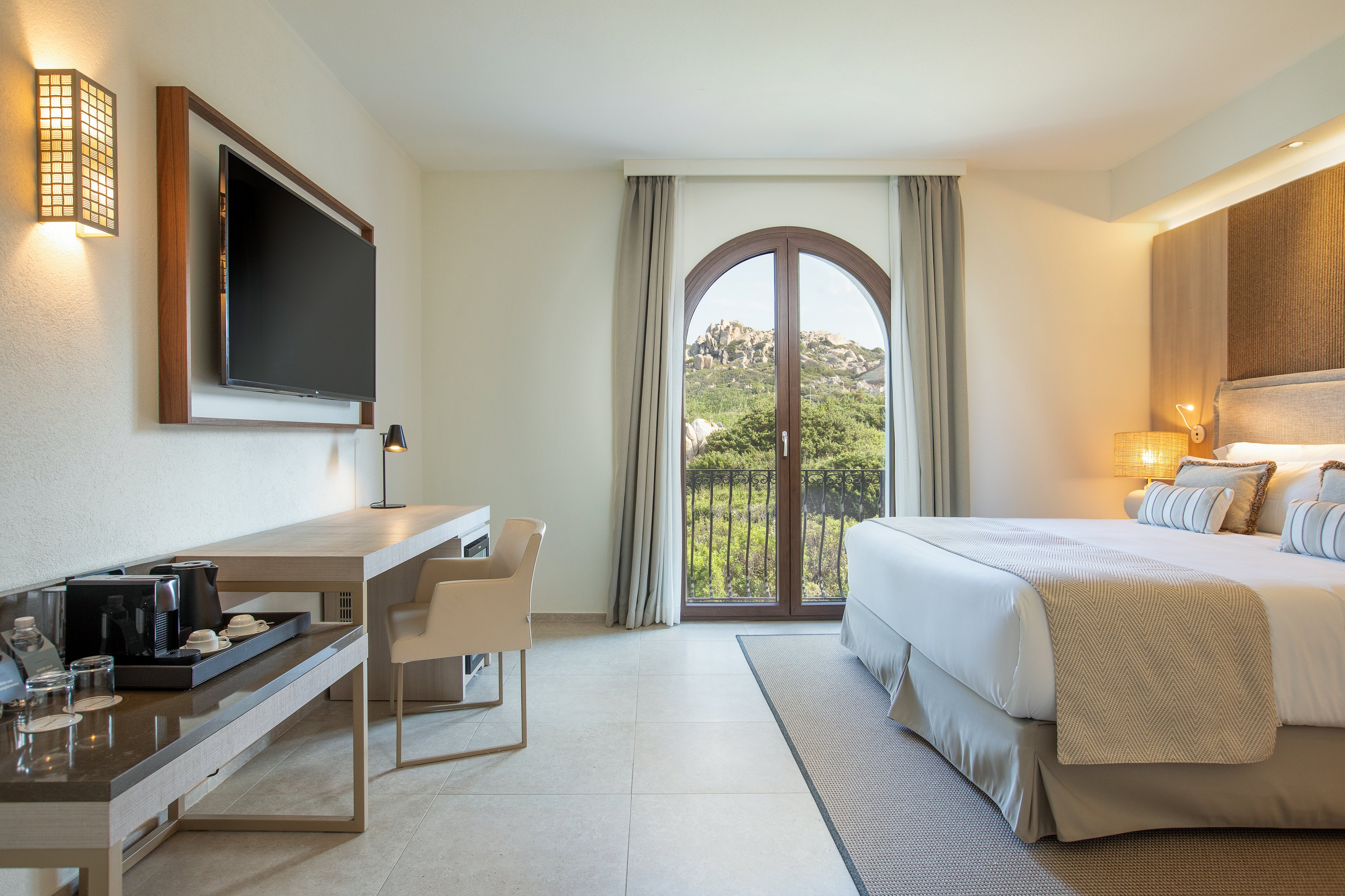 Mangia's Santa Teresa Curio Collection By Hilton