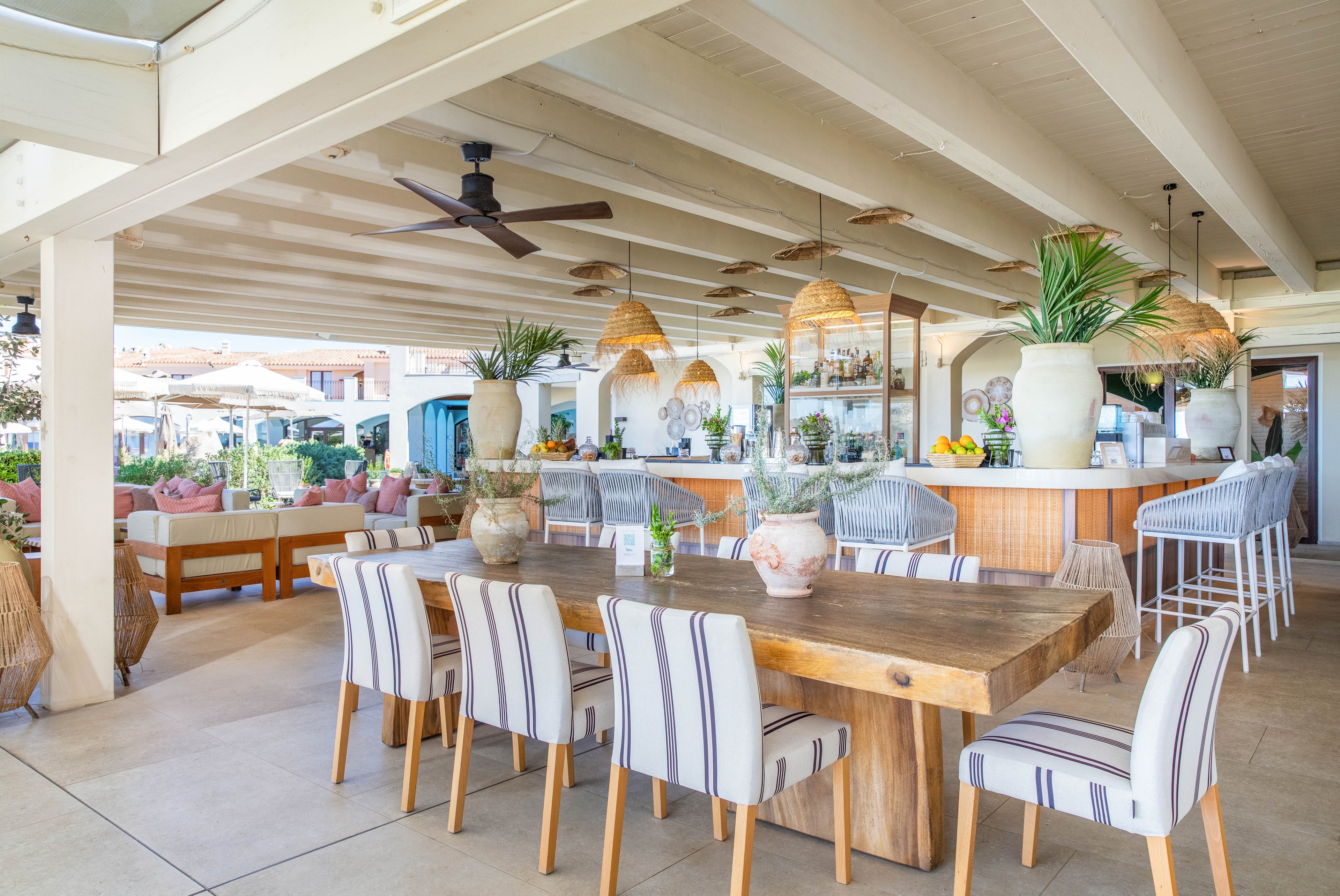 Mangia's Santa Teresa Curio Collection By Hilton