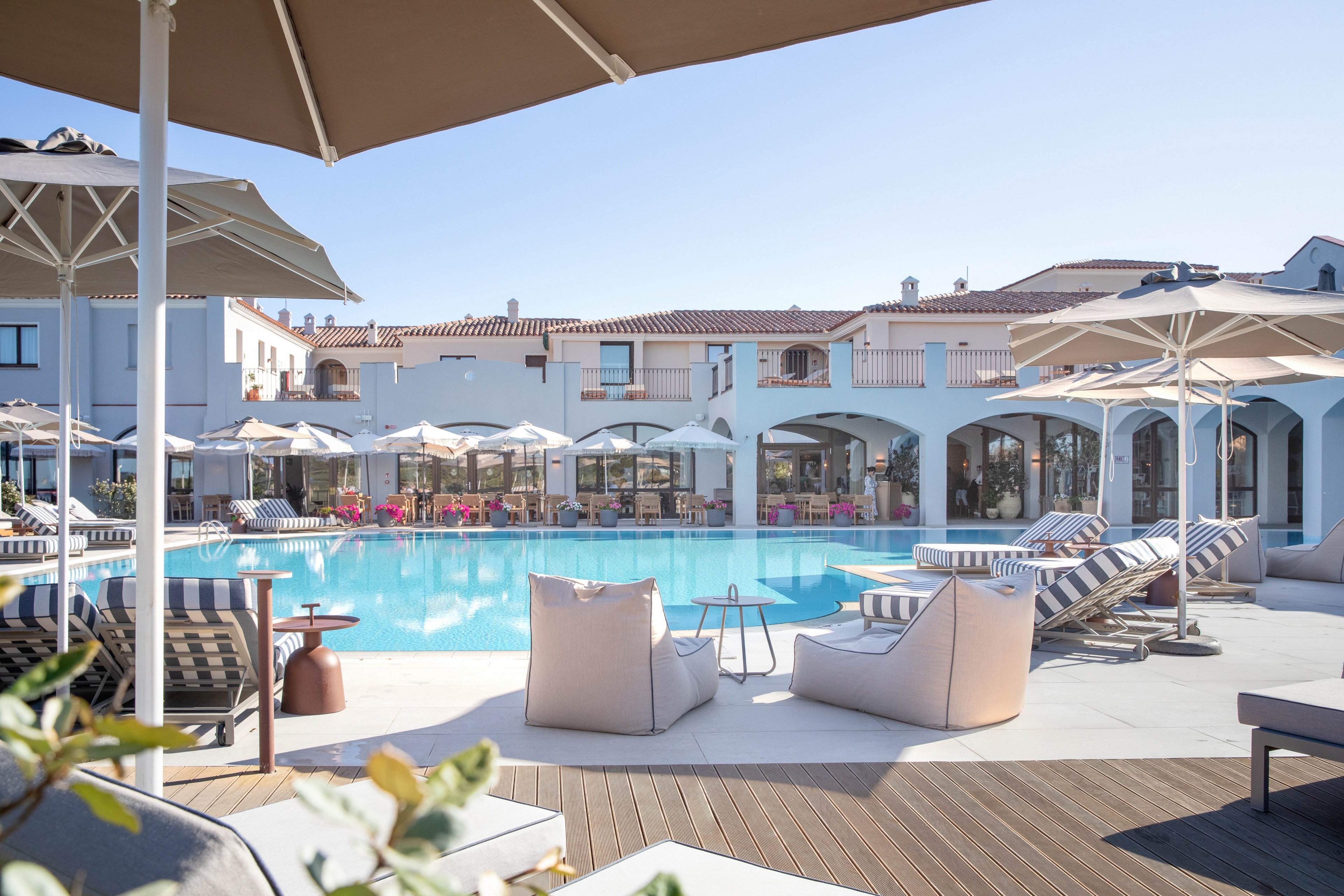 Mangia's Santa Teresa Curio Collection By Hilton