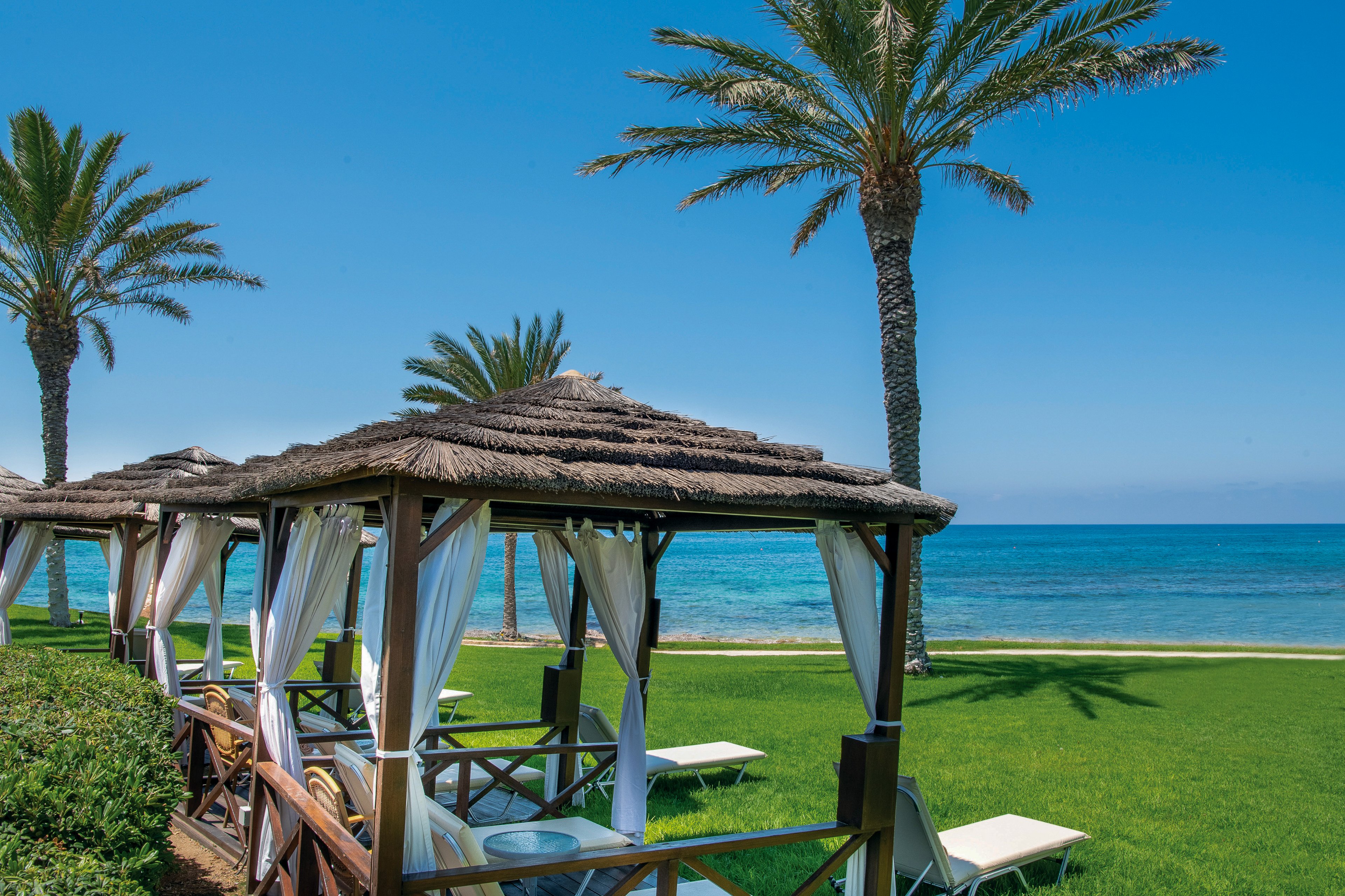 Constantinou Bros Athena Beach Hotel