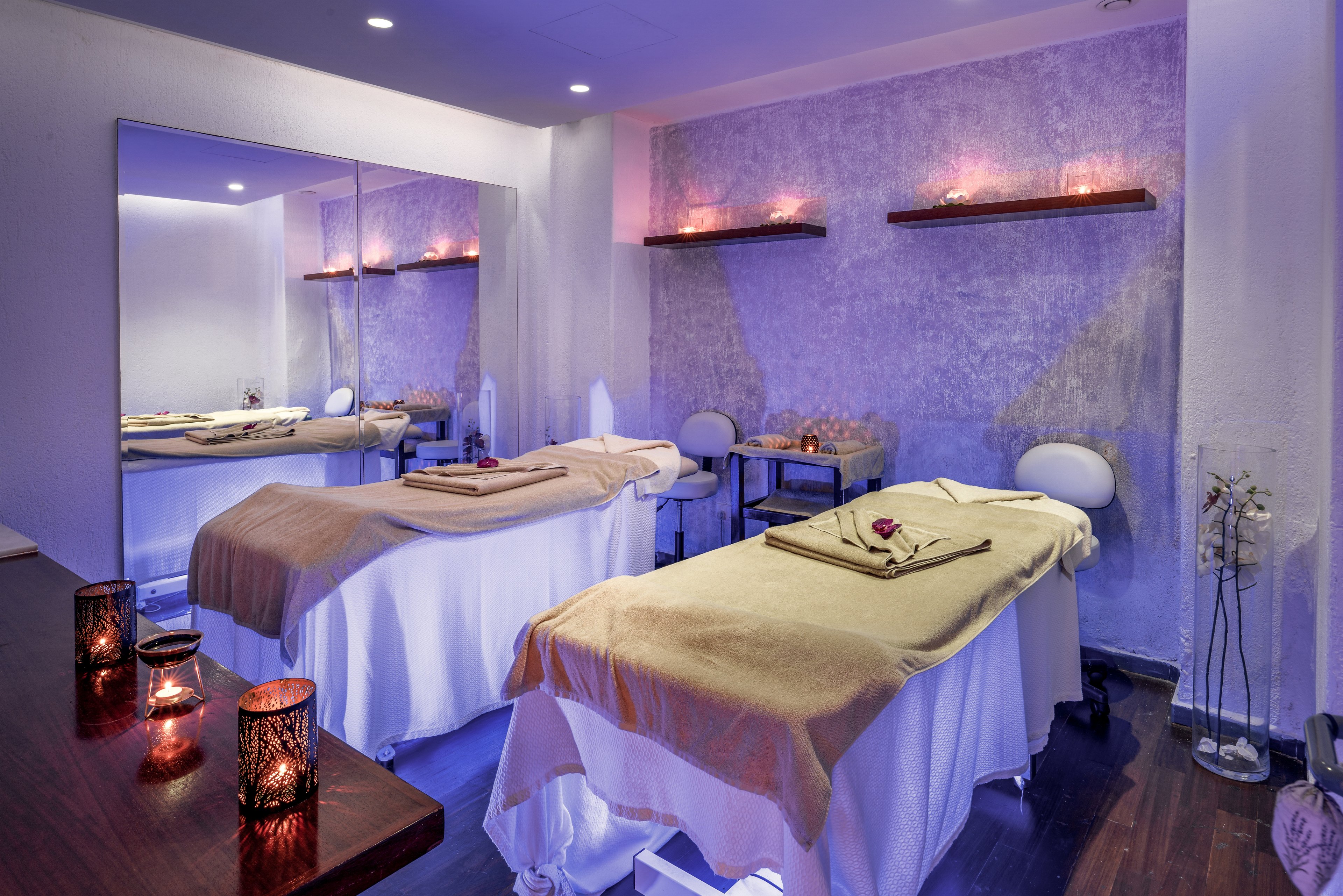 Coral Beach Hotel & Resort