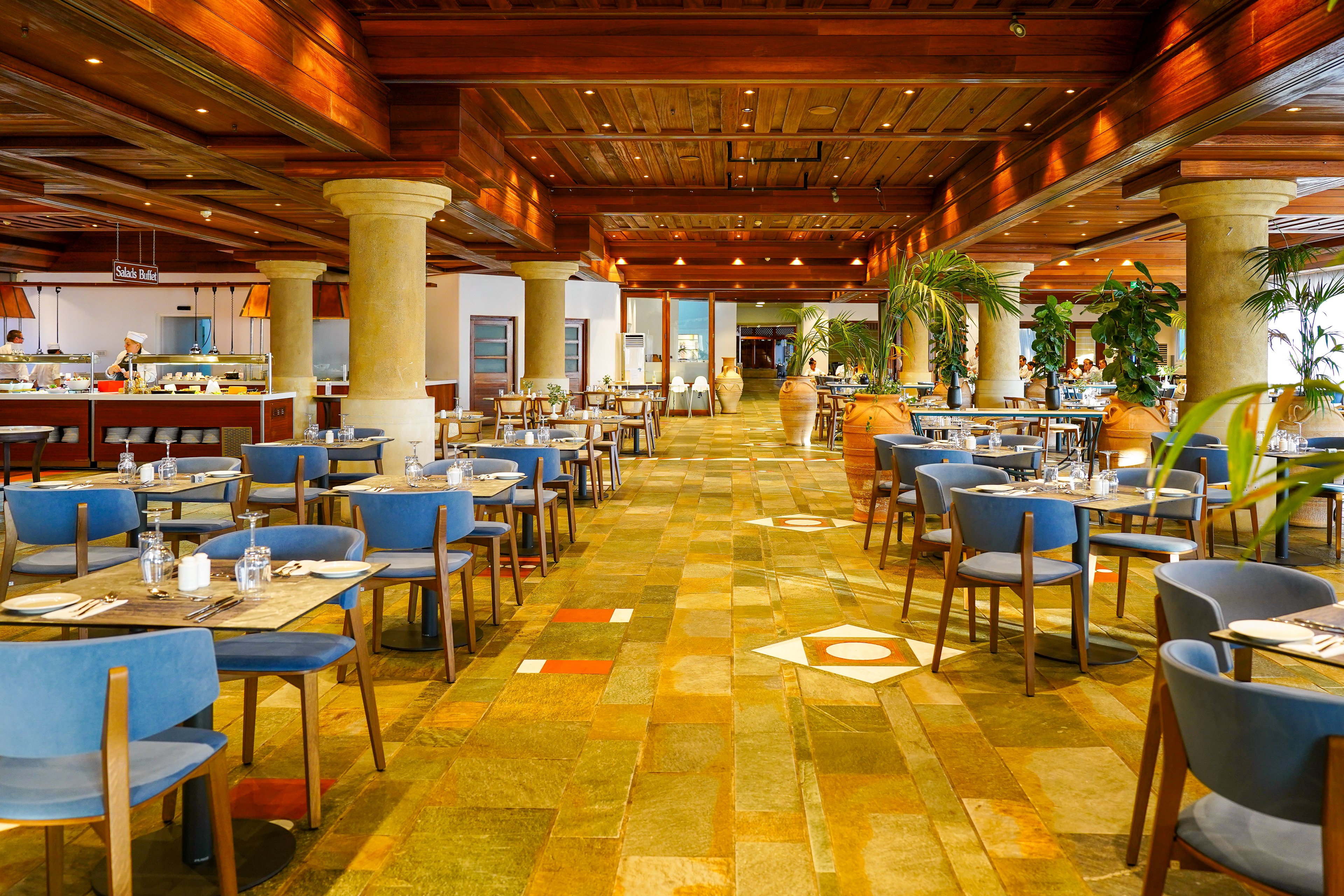 Coral Beach Hotel & Resort