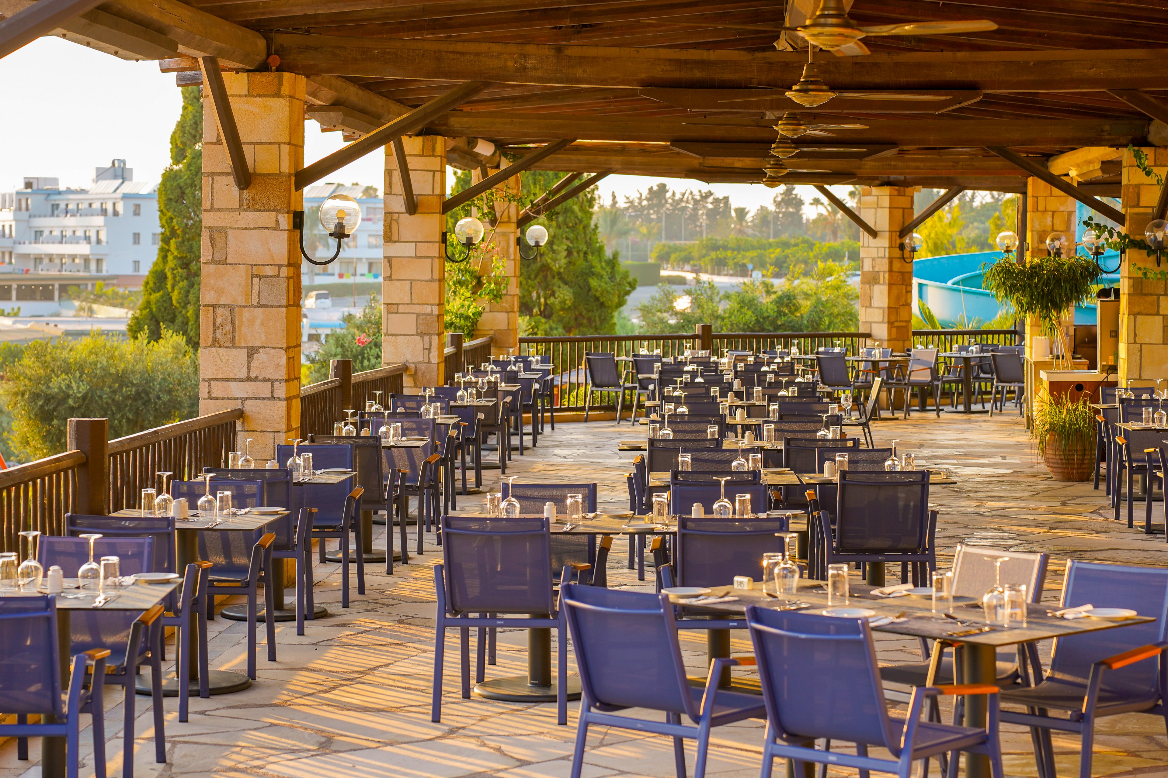 Coral Beach Hotel & Resort