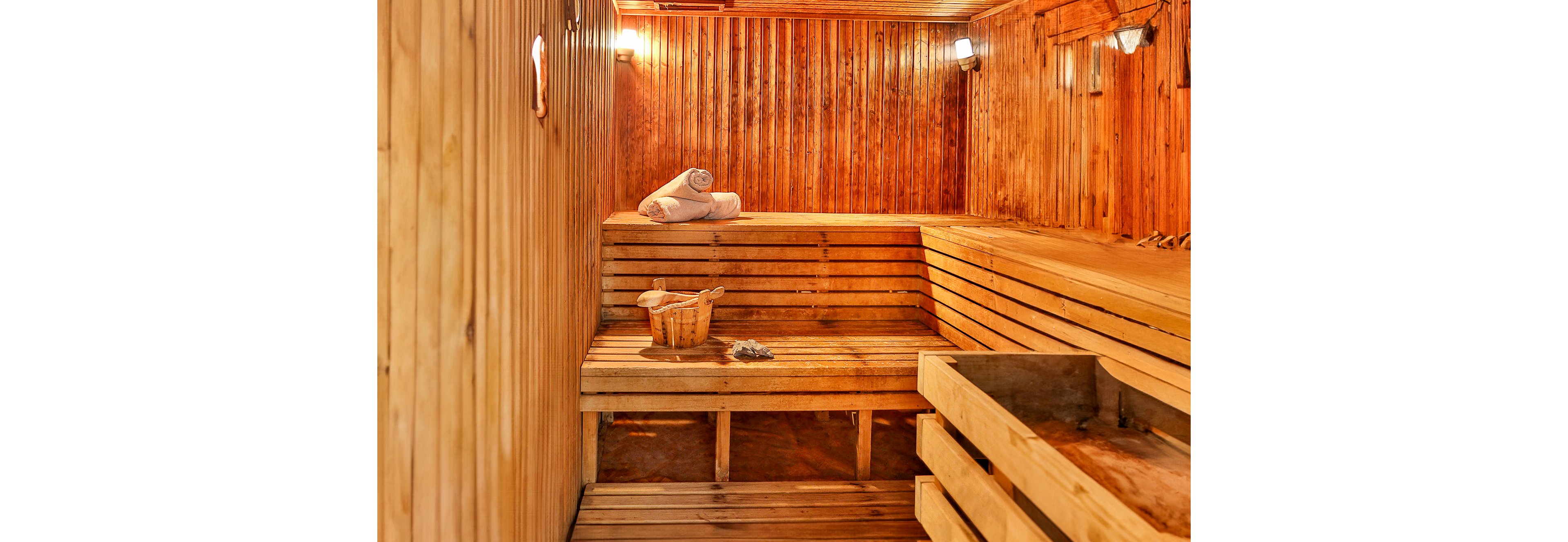 Coral Beach Hotel & Resort