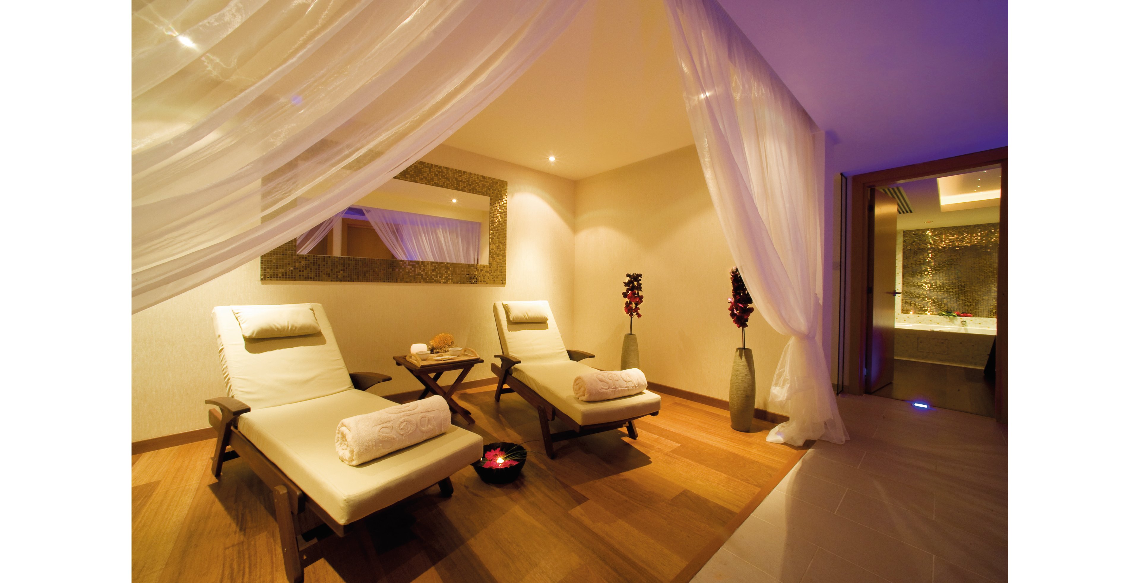 Constantinou Bros Asimina Suites