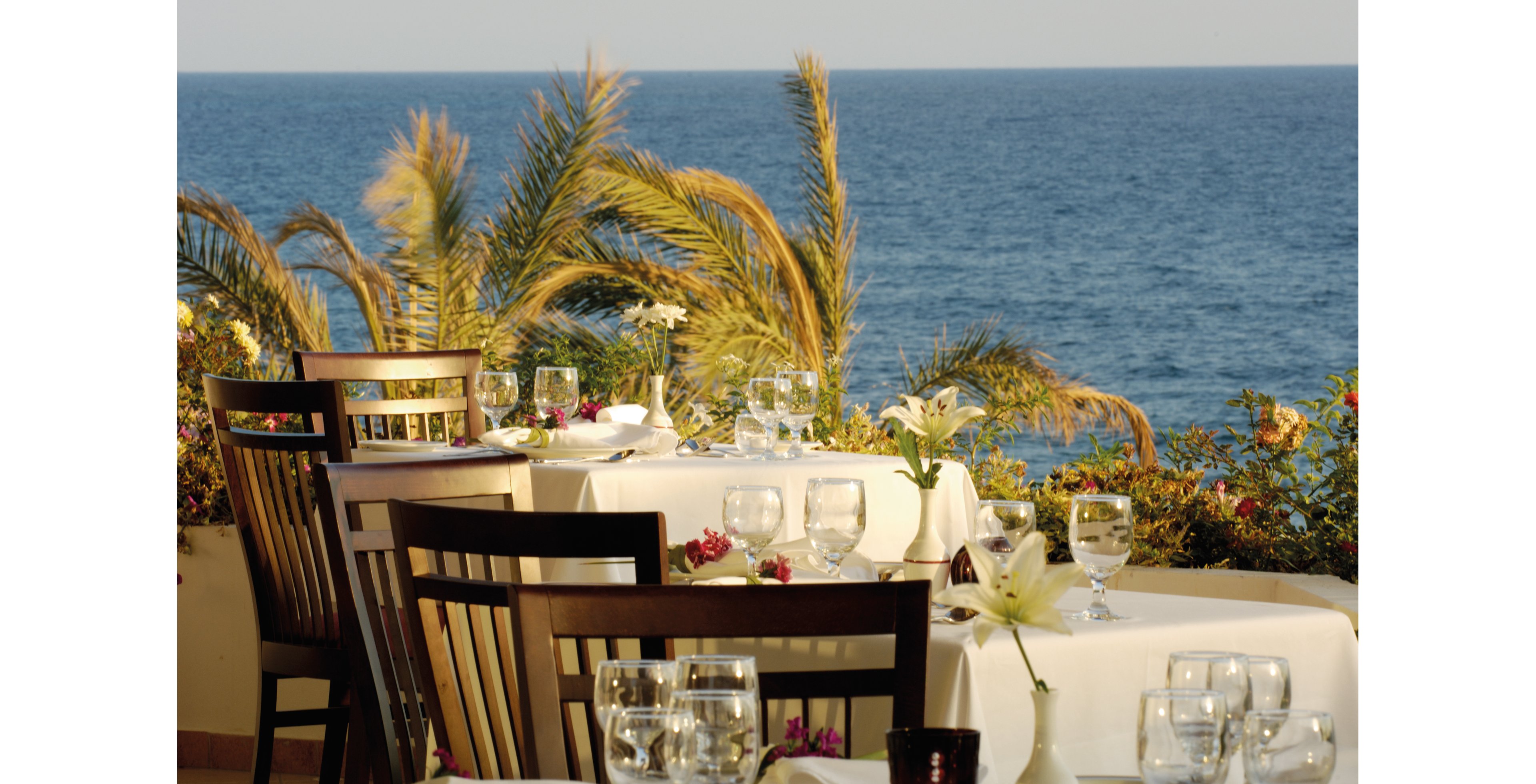 Constantinou Bros Athena Royal Beach Hotel