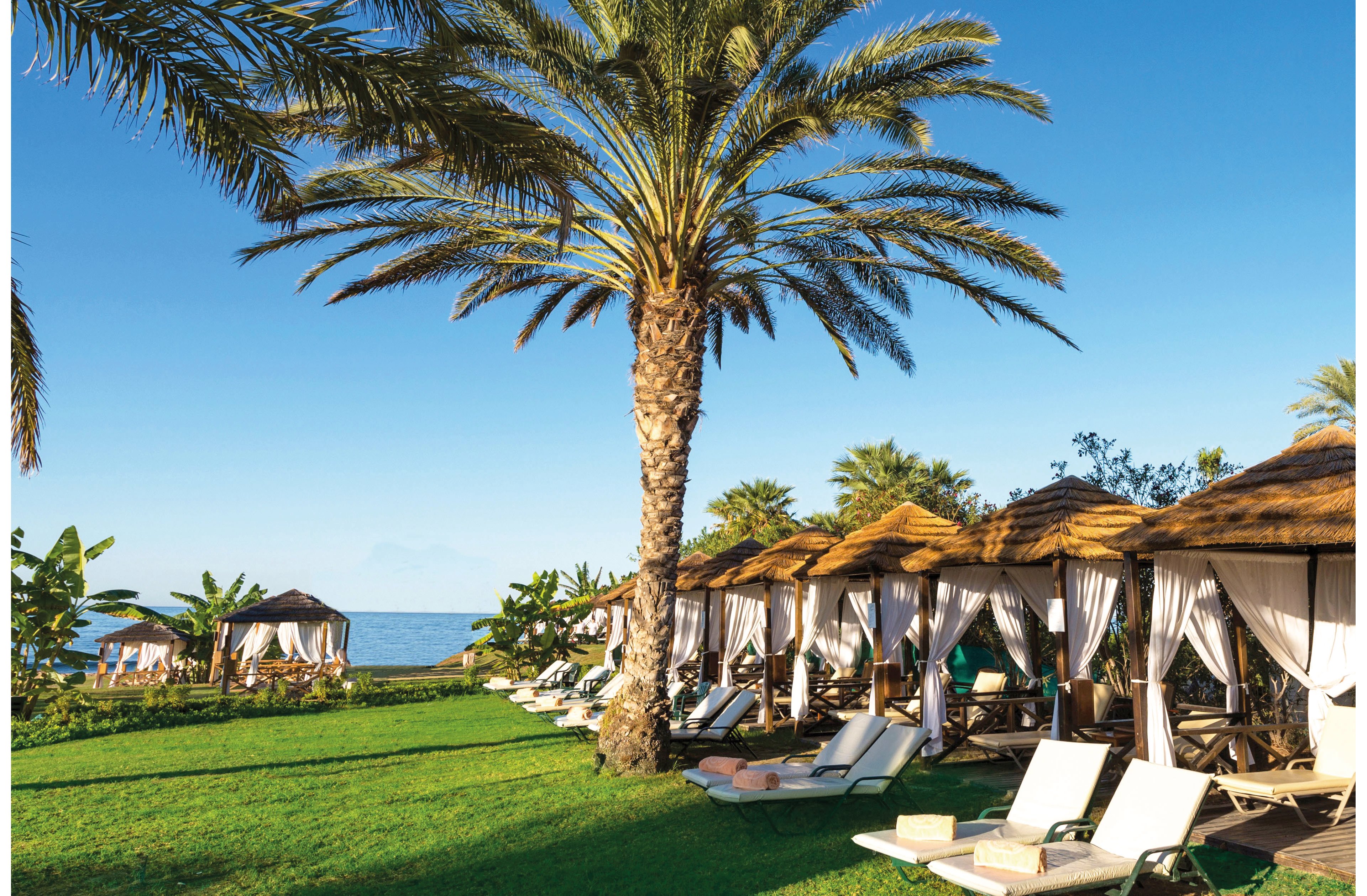 Constantinou Bros Athena Royal Beach Hotel