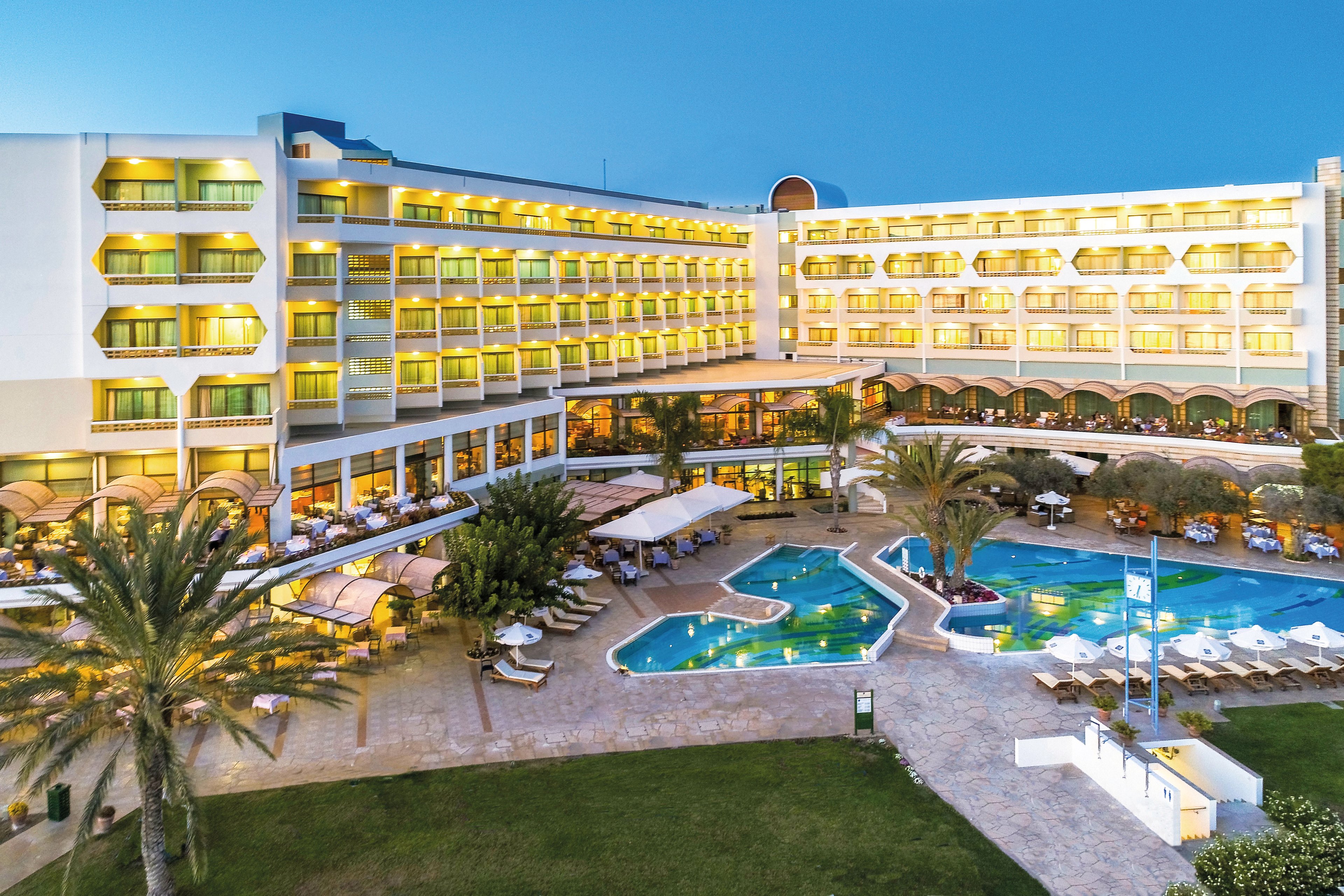 Constantinou Bros Athena Royal Beach Hotel