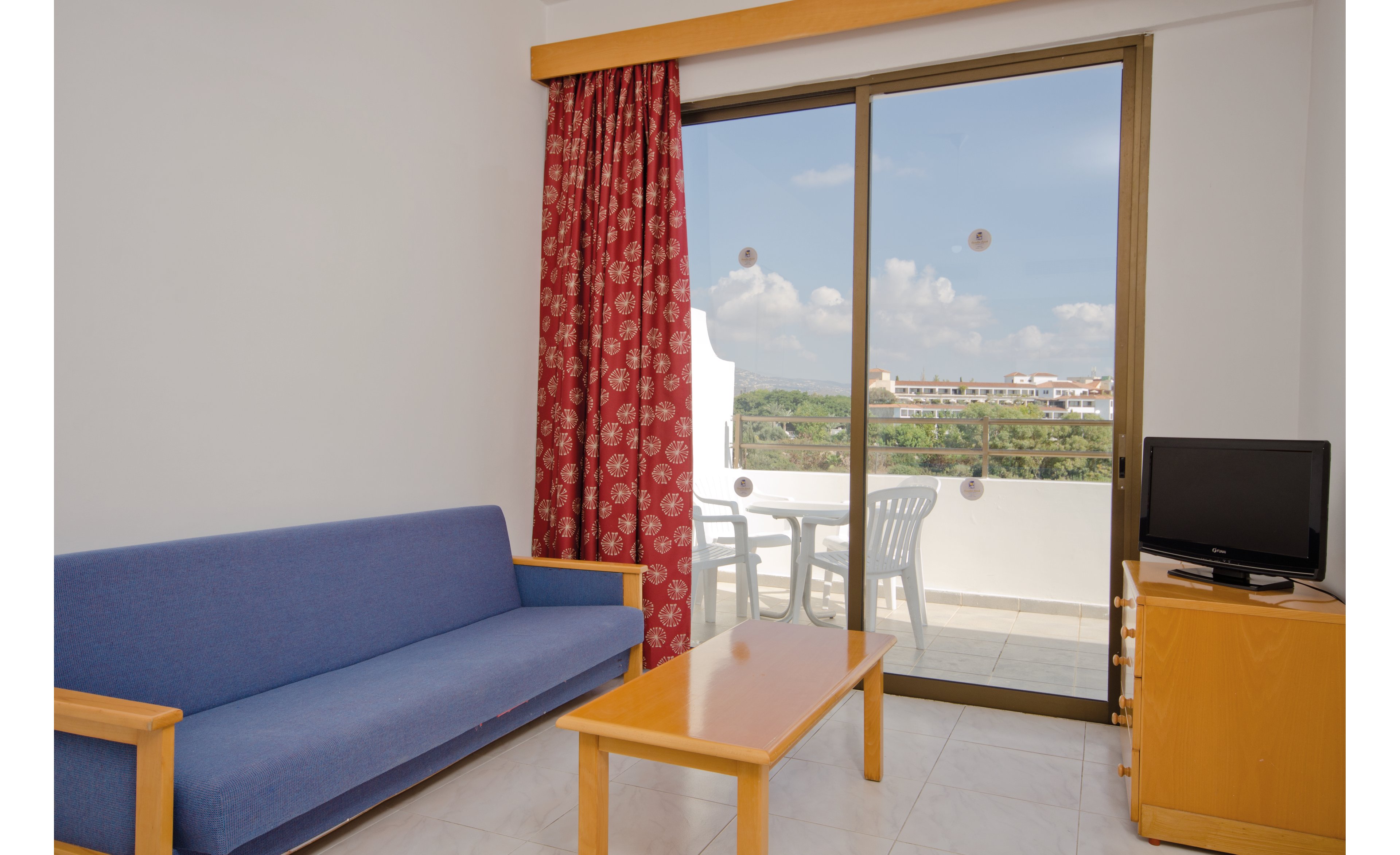 Corallia Beach Hotel Apartments