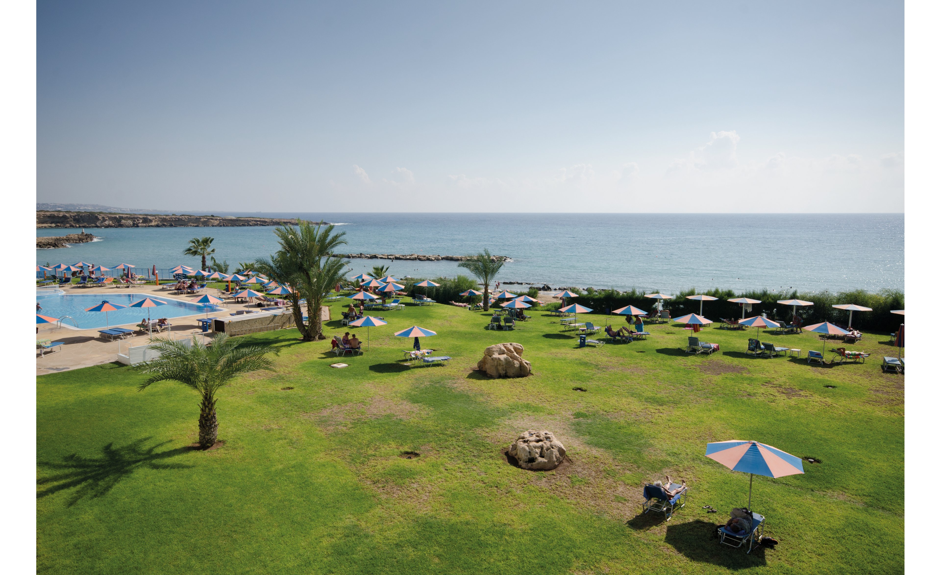 Corallia Beach Hotel Apartments