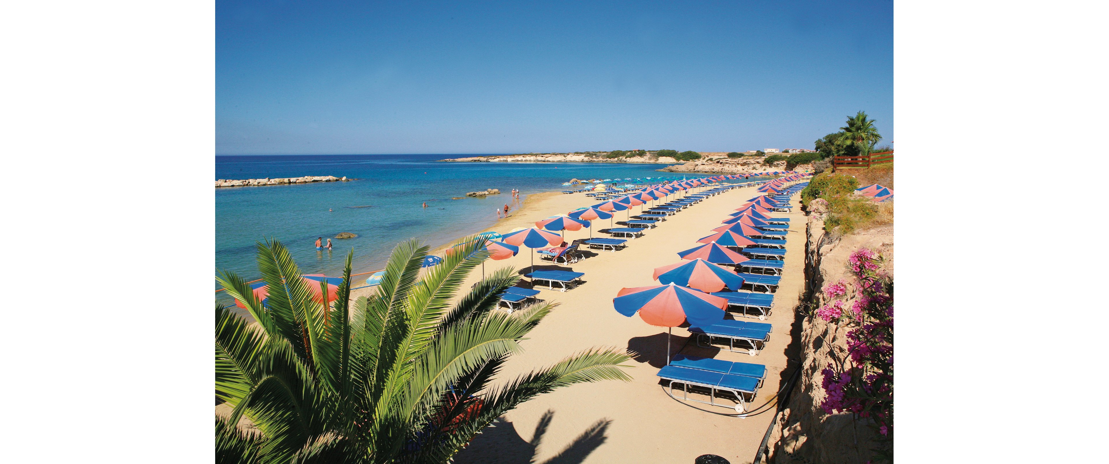 Corallia Beach Hotel Apartments