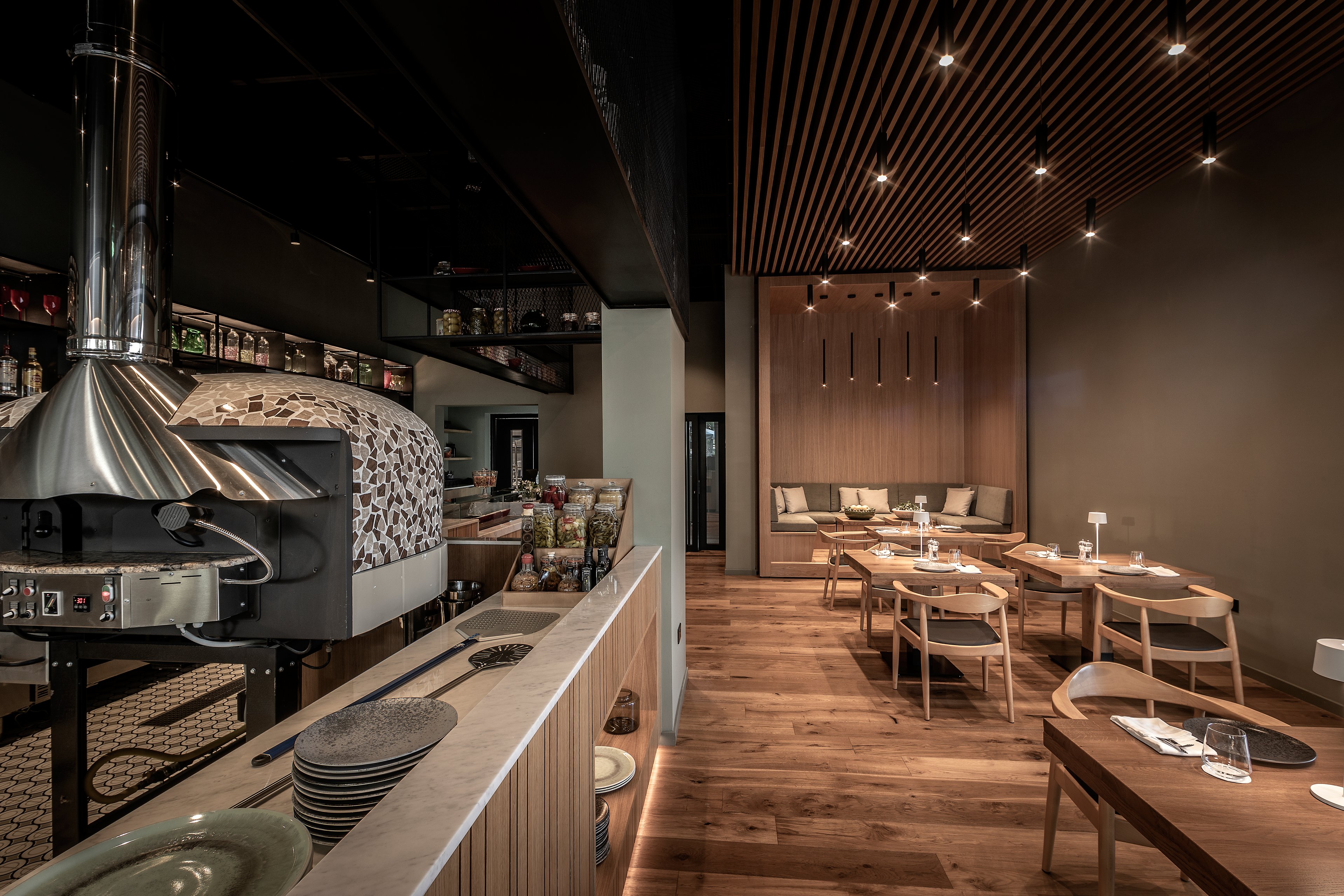 Anemi Hotel & Executive Suites