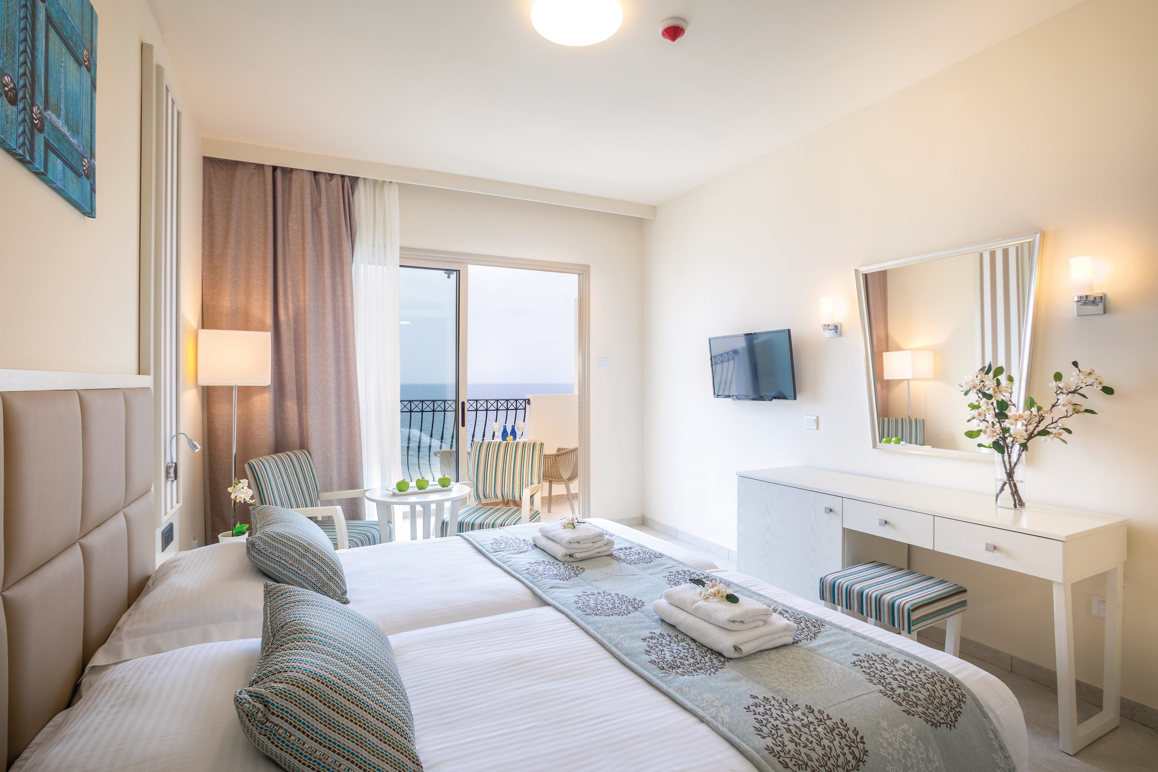 Aquamare Beach Hotel & Spa