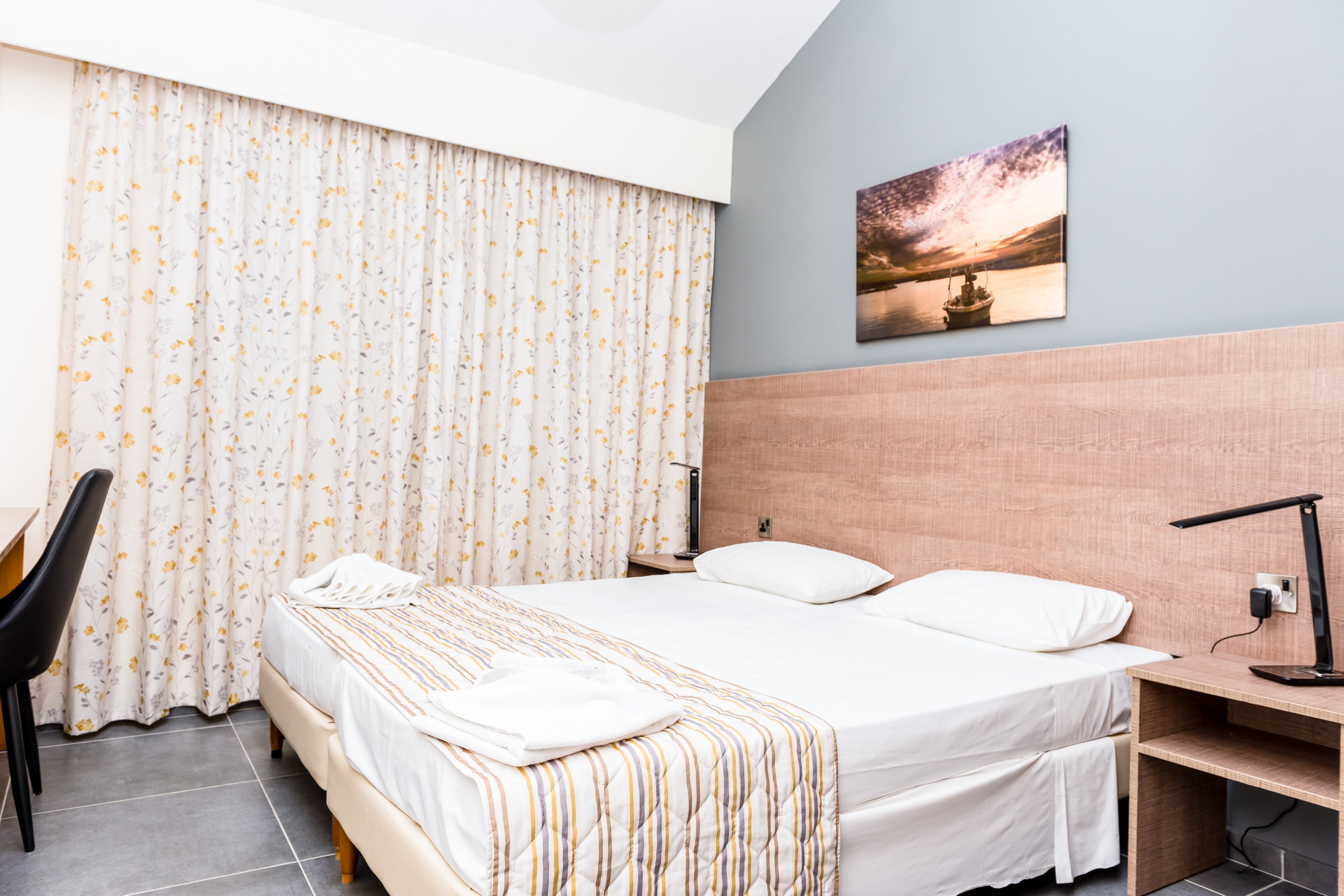 Helios Bay Hotel & Apartments