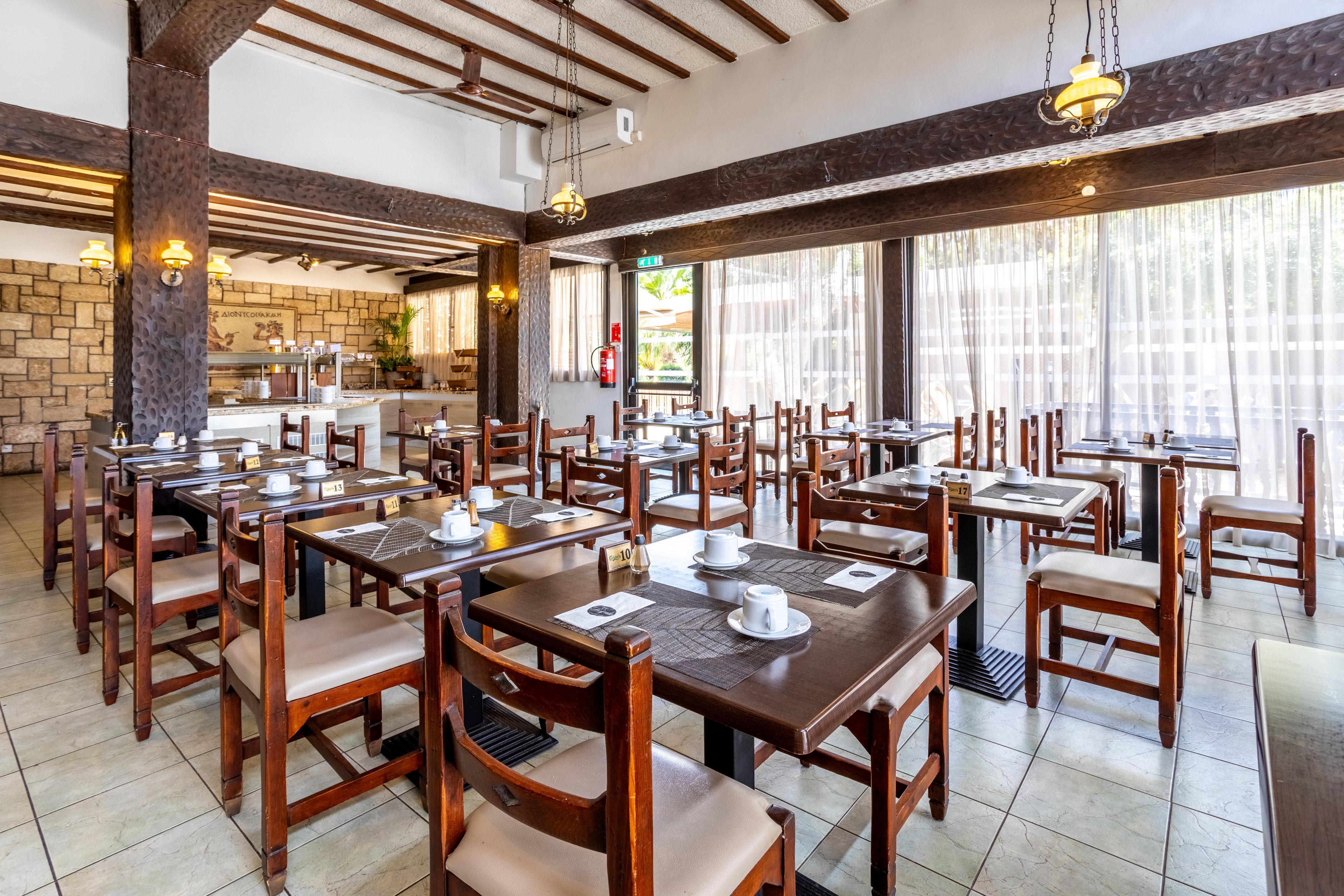 Dionysos Central Hotel