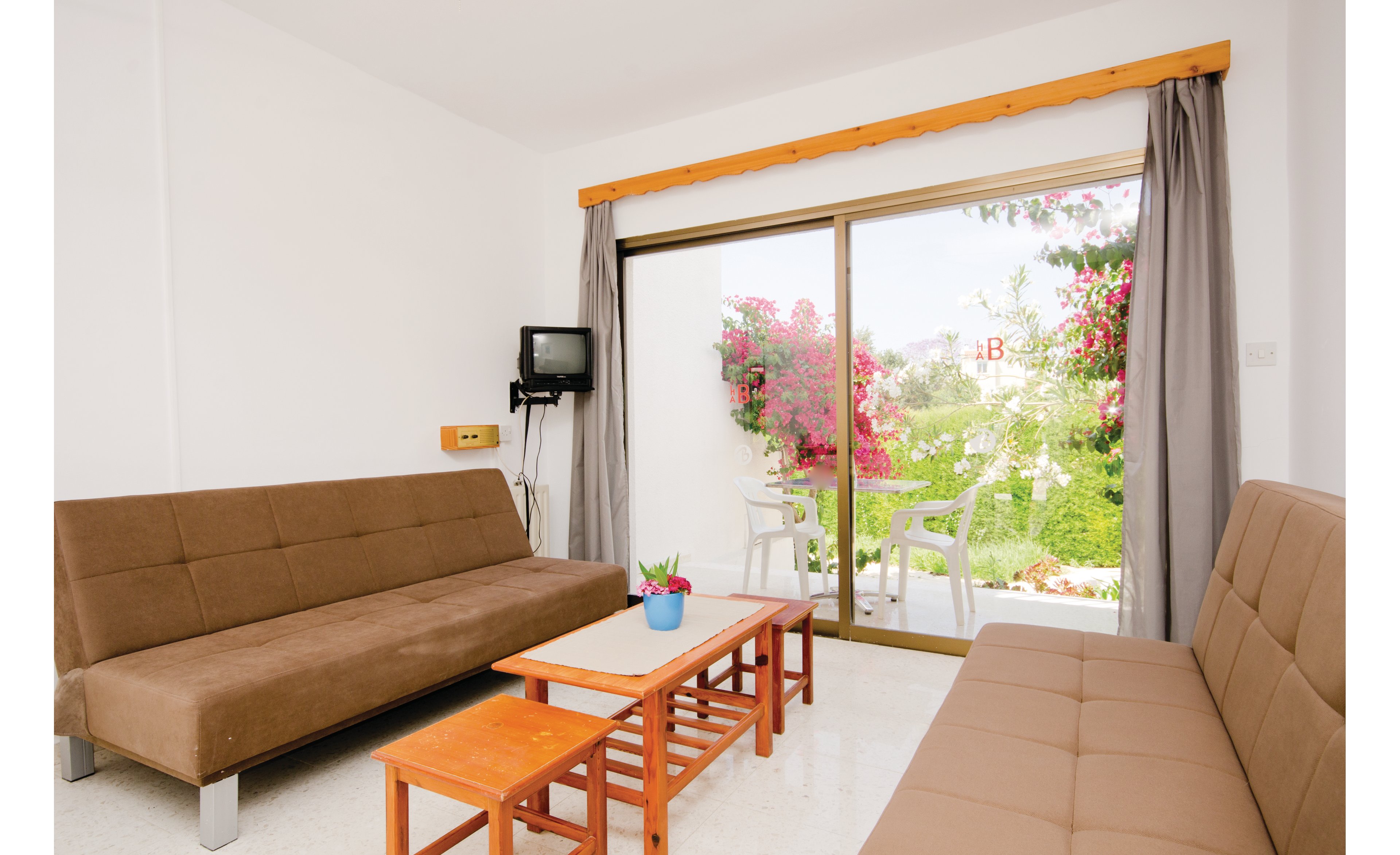 Bougainvillea Apartments