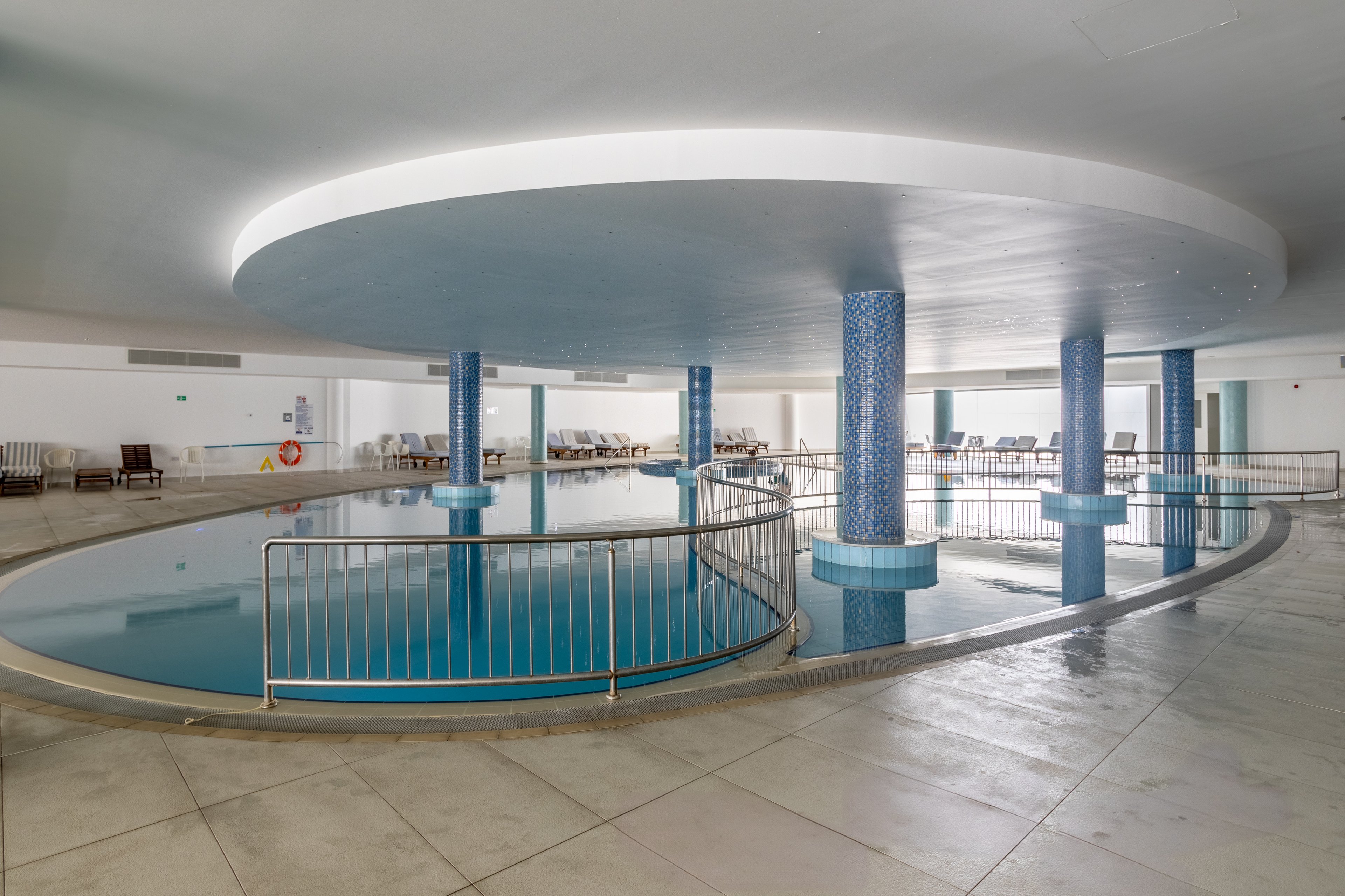 King Evelthon Beach Hotel & Resort