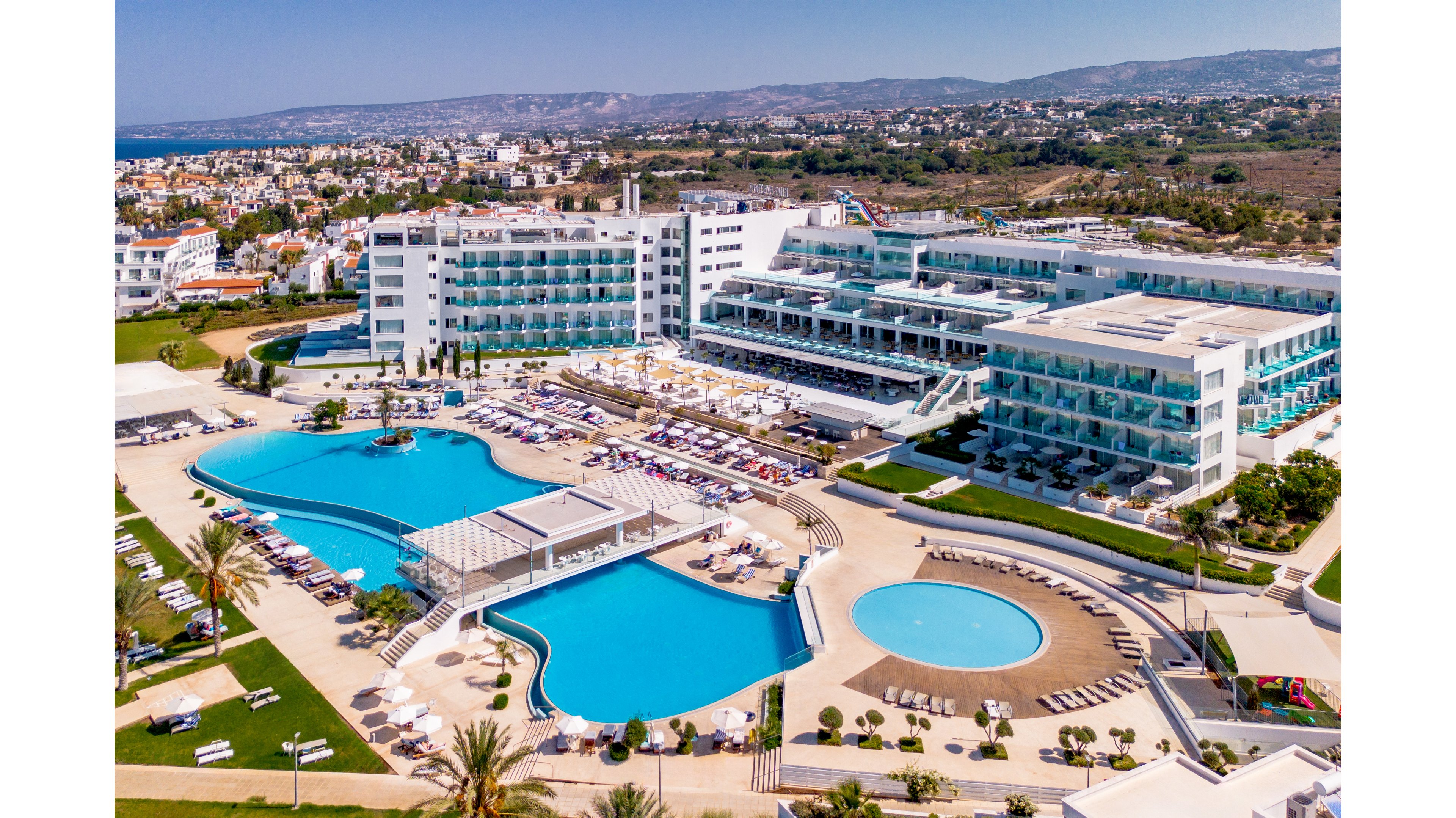 King Evelthon Beach Hotel & Resort