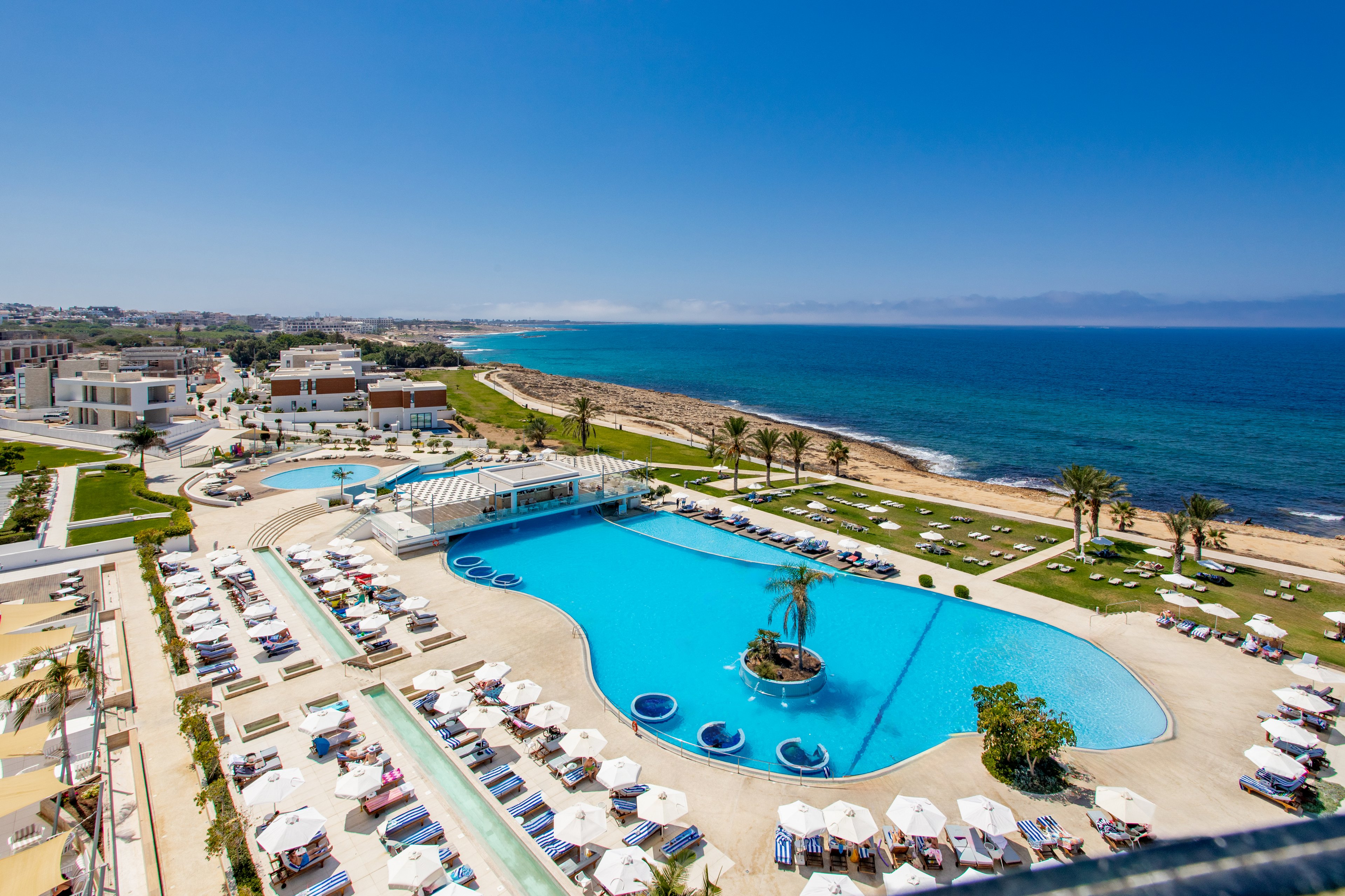 King Evelthon Beach Hotel & Resort