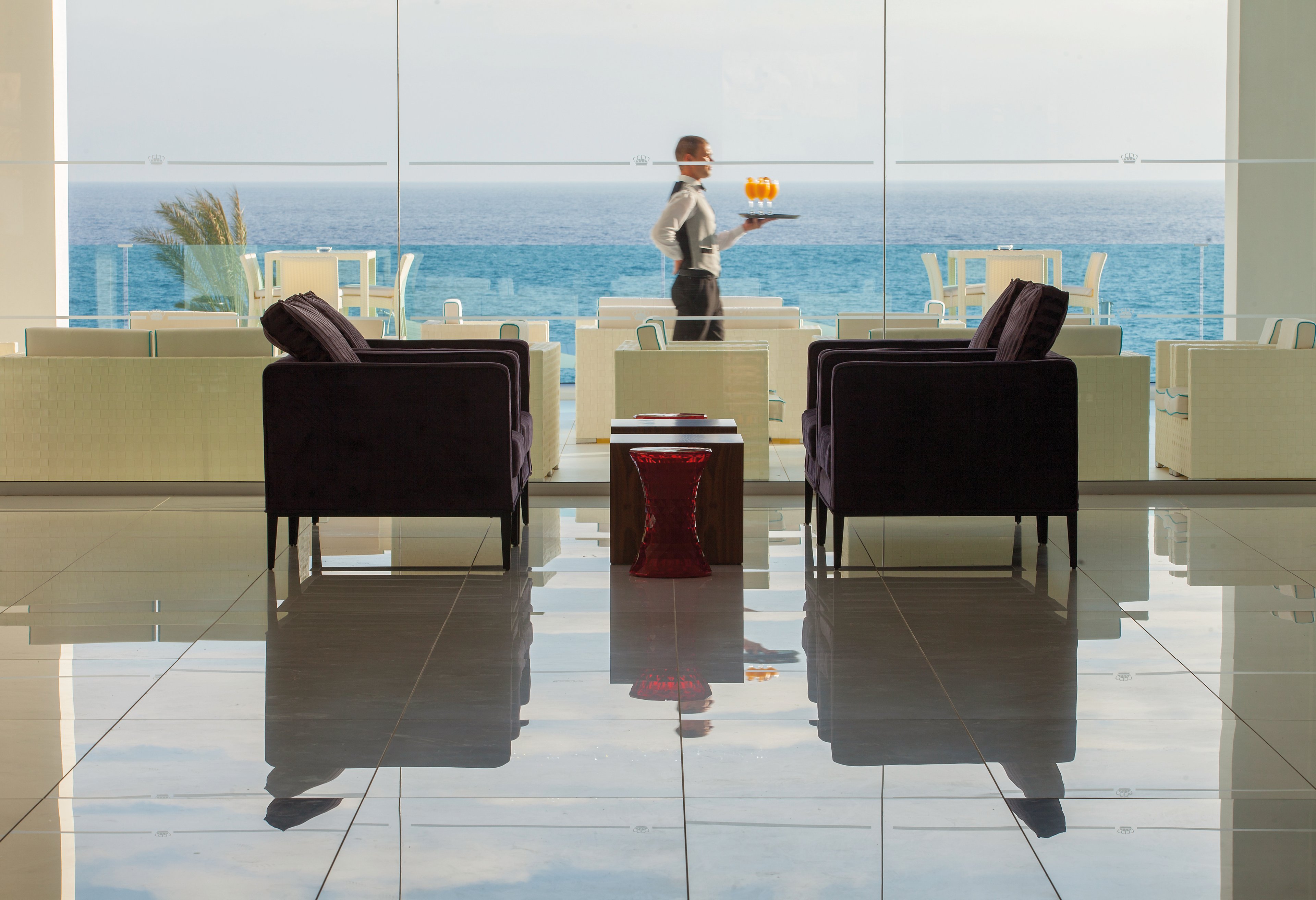 King Evelthon Beach Hotel & Resort