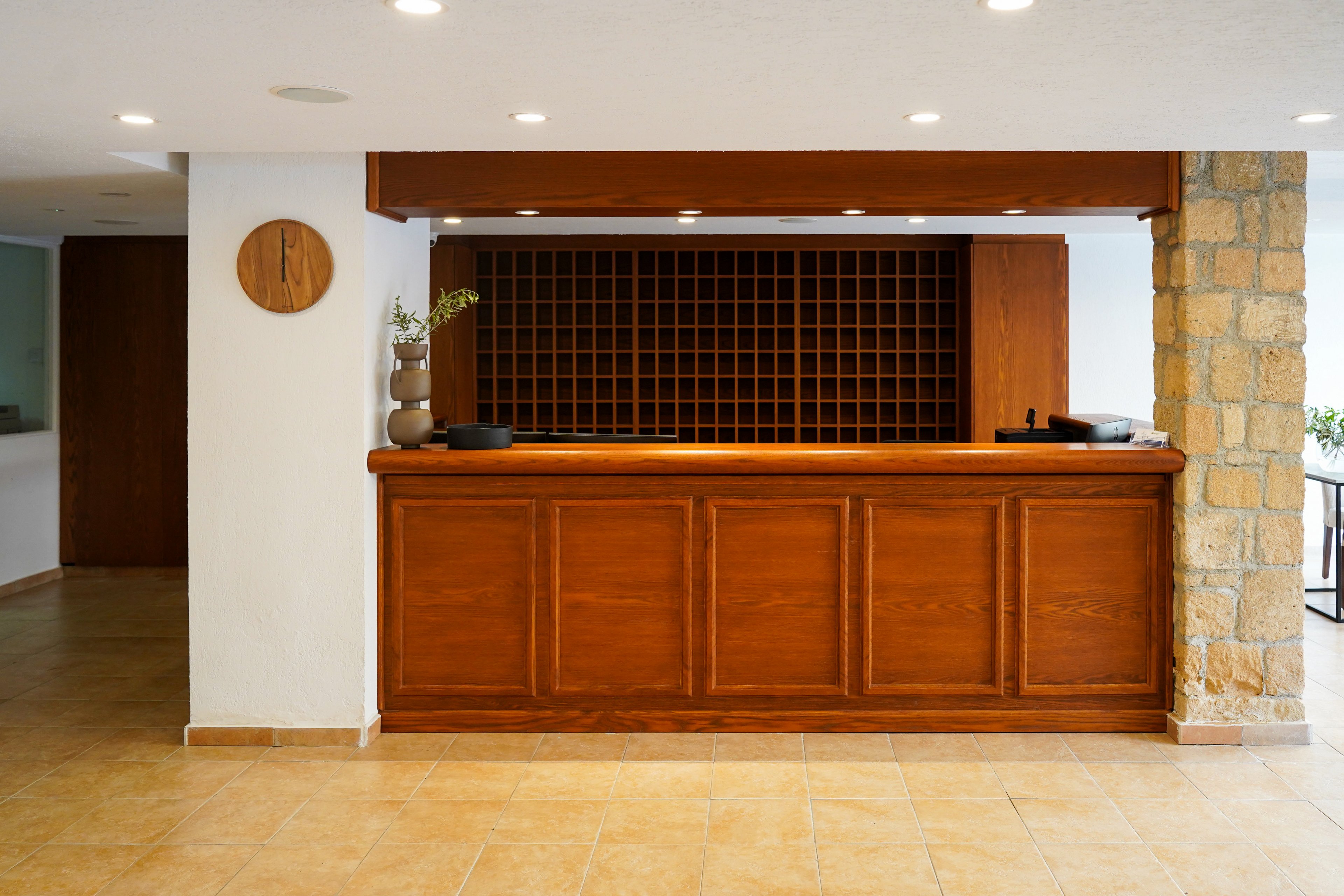 Basilica Hotel & Apartments