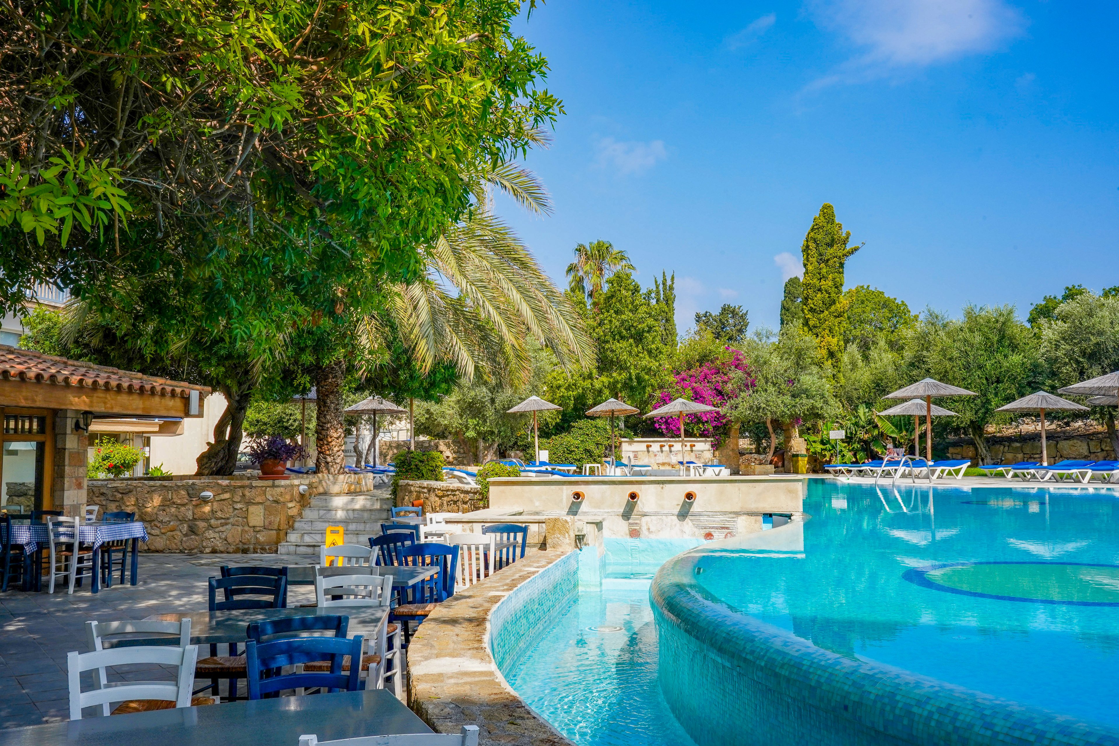 Basilica Hotel & Apartments