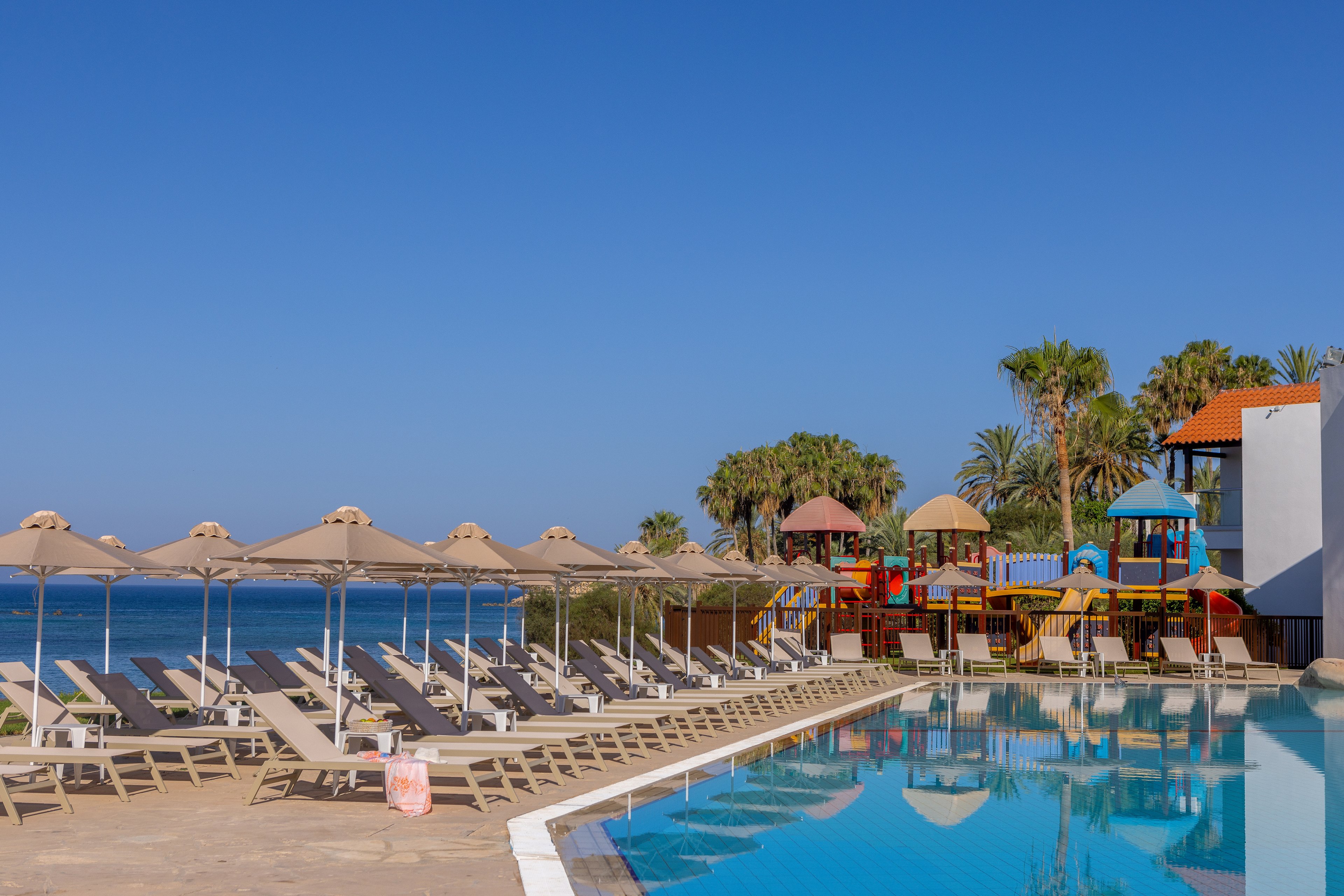 Kapetanios Aqua Resort