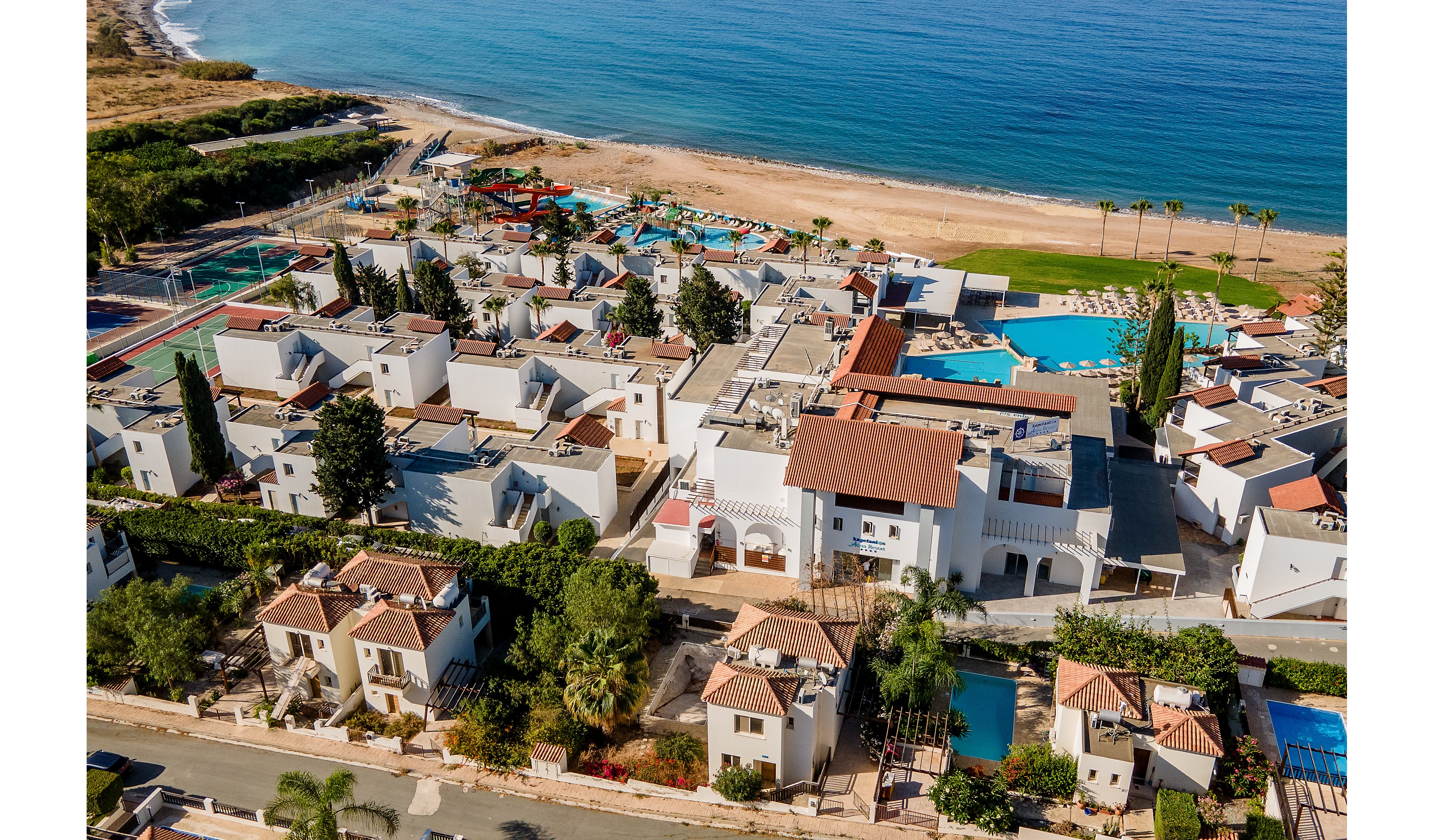 Kapetanios Aqua Resort