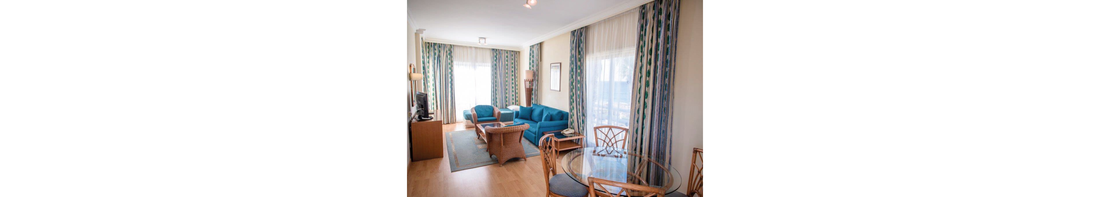 Cynthiana Beach Hotel