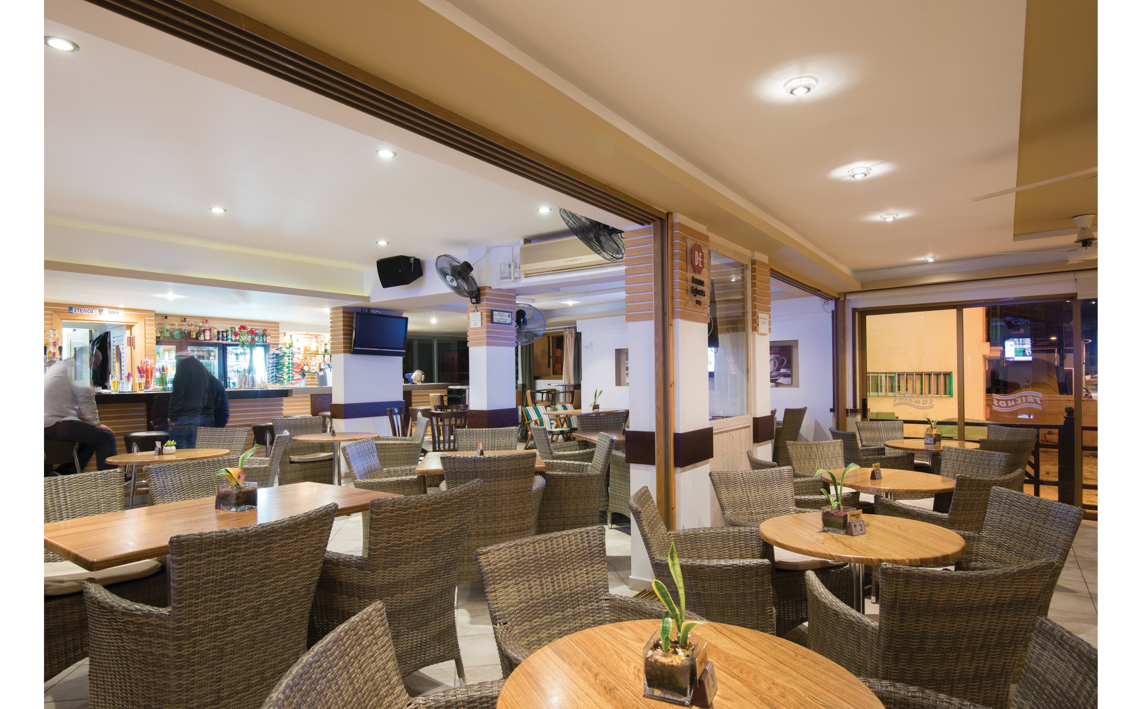 Alecos Hotel Apartments