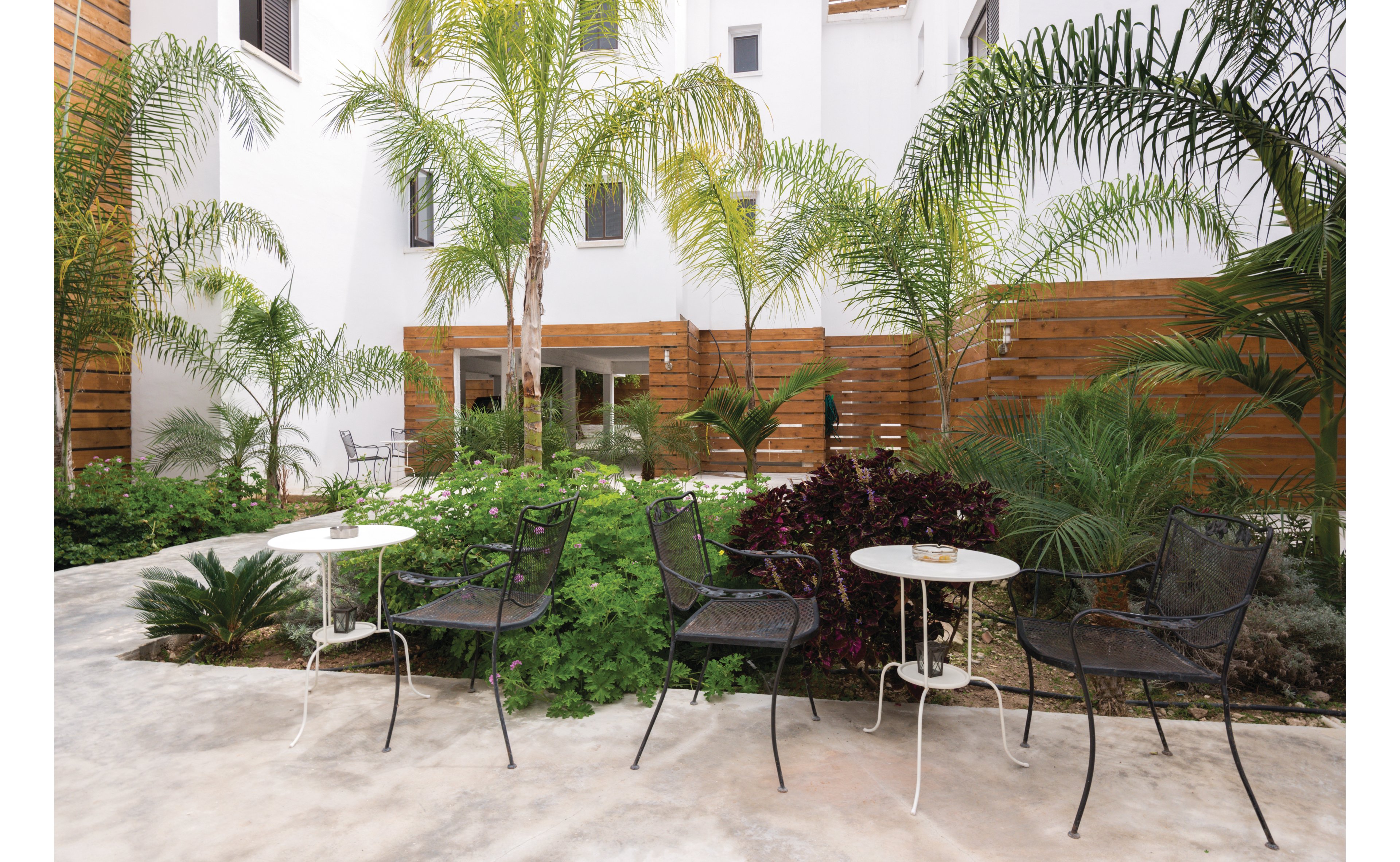 Alecos Hotel Apartments