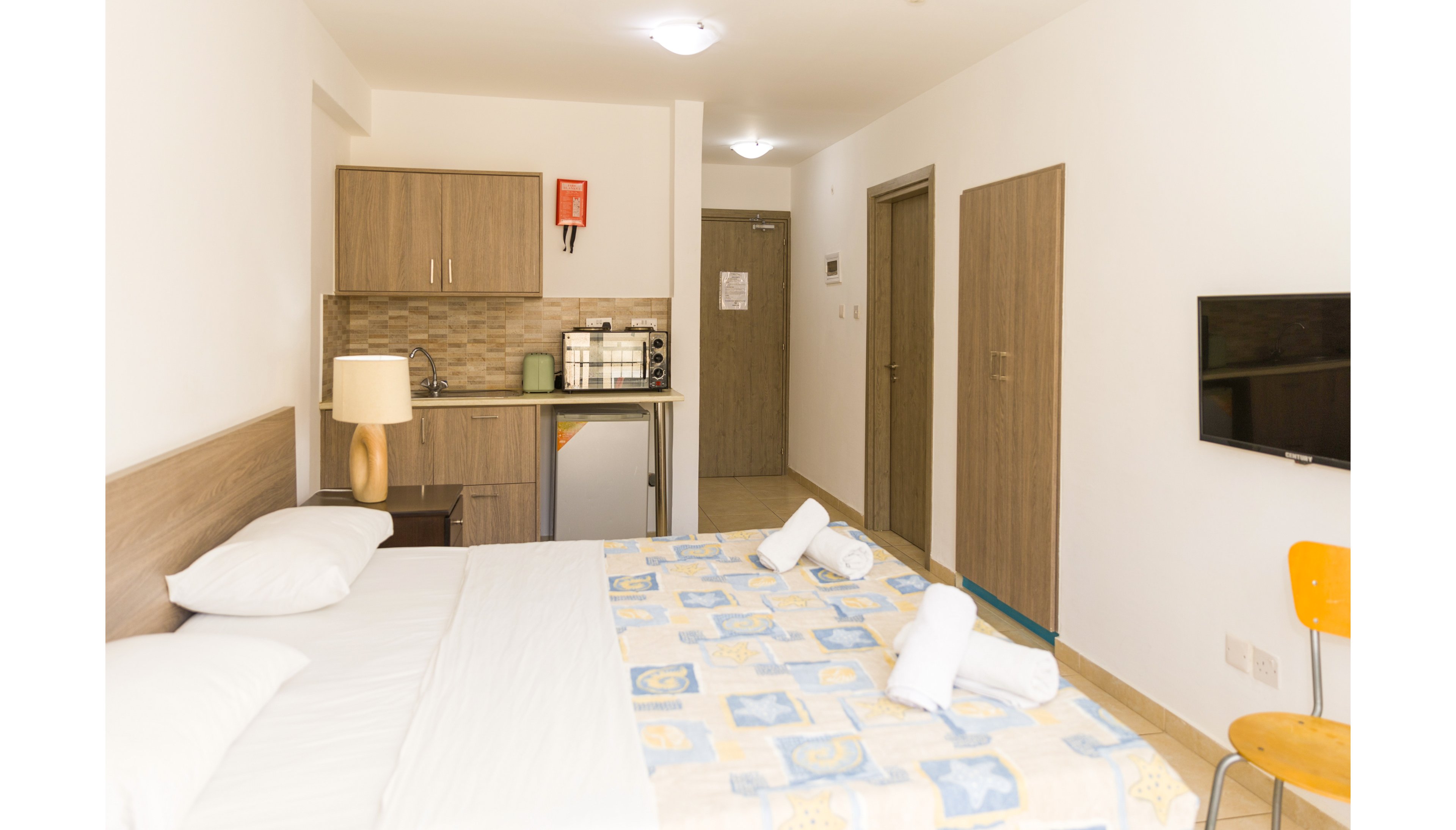 Alecos Hotel Apartments