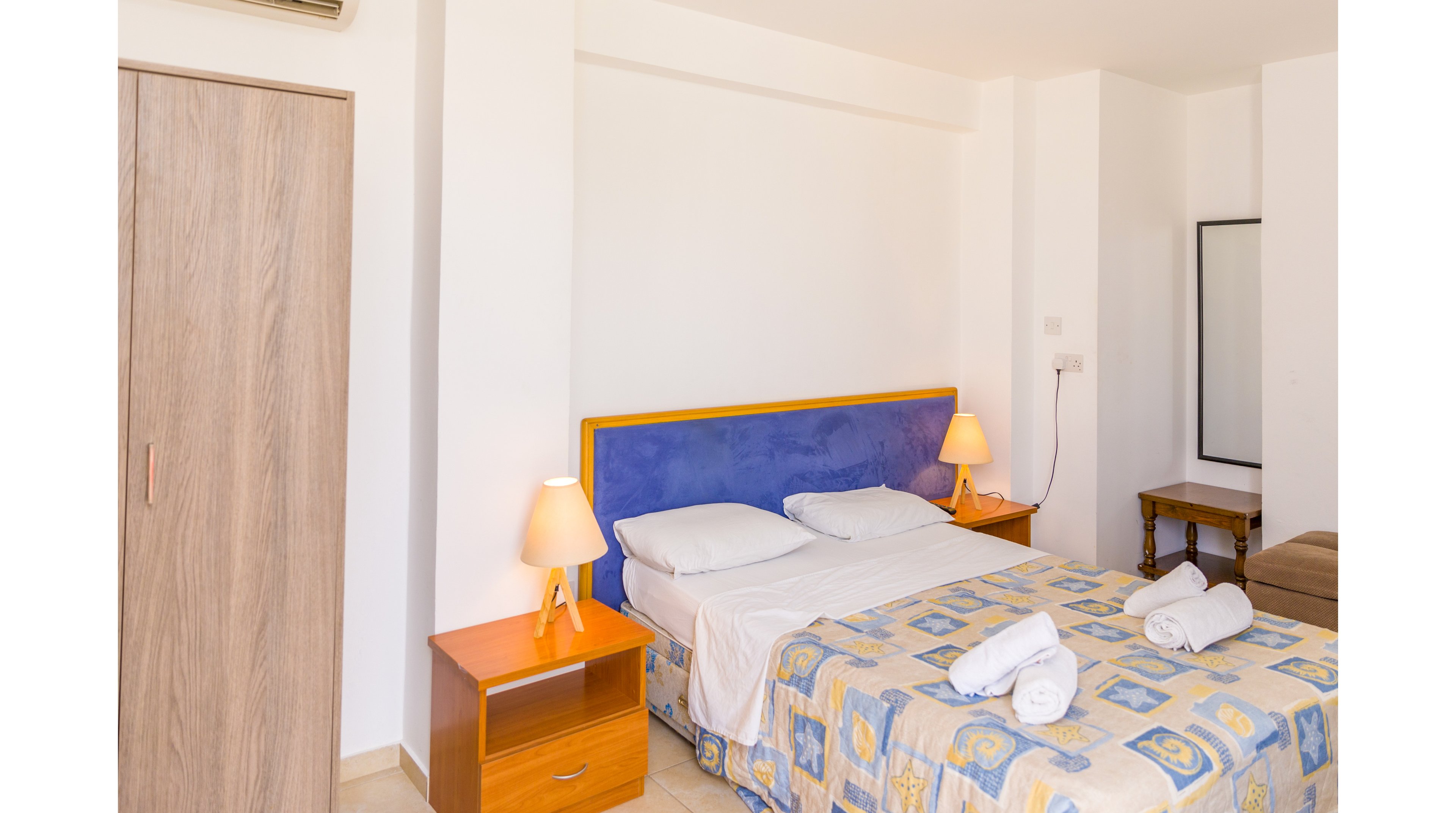 Alecos Hotel Apartments