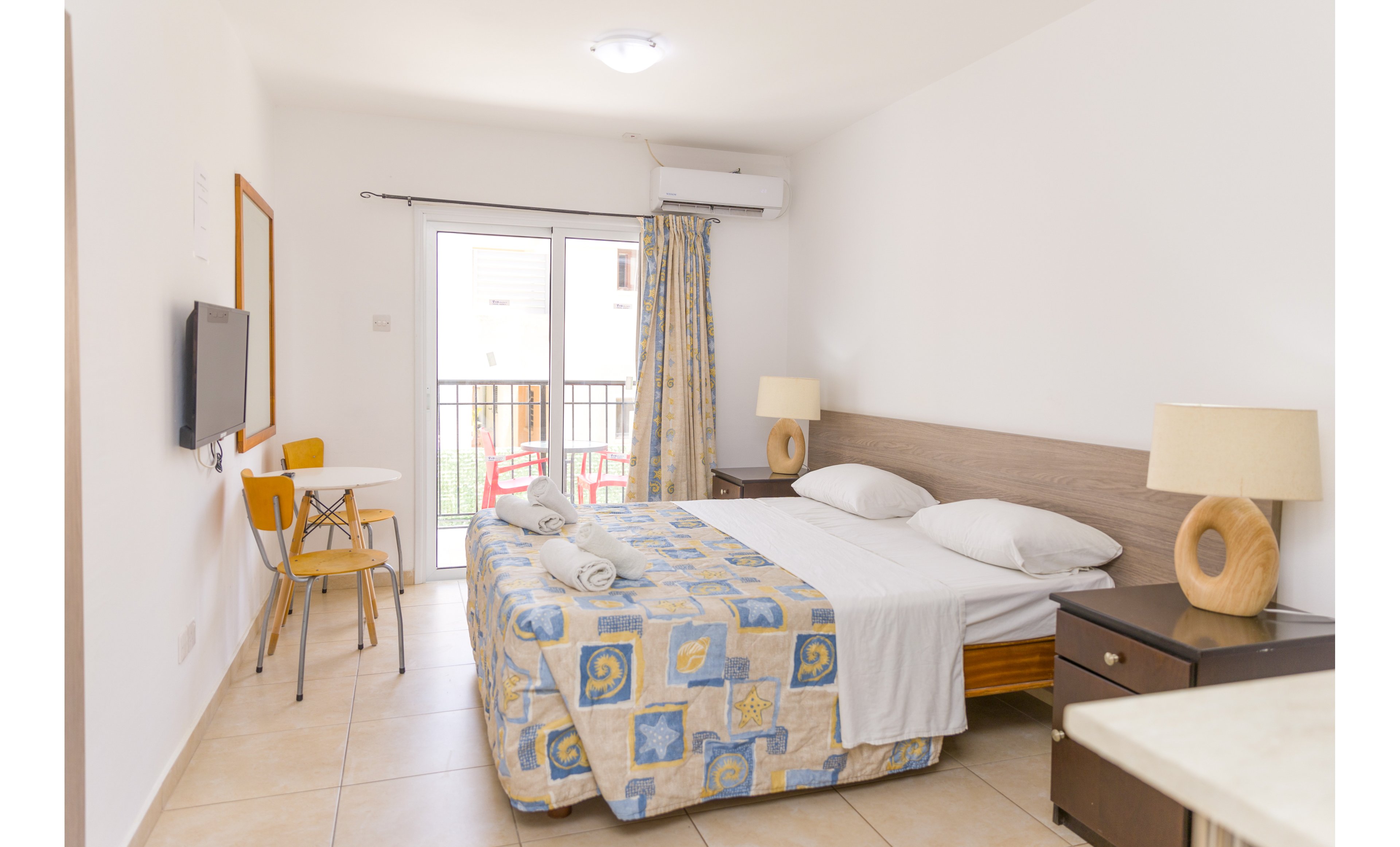 Alecos Hotel Apartments