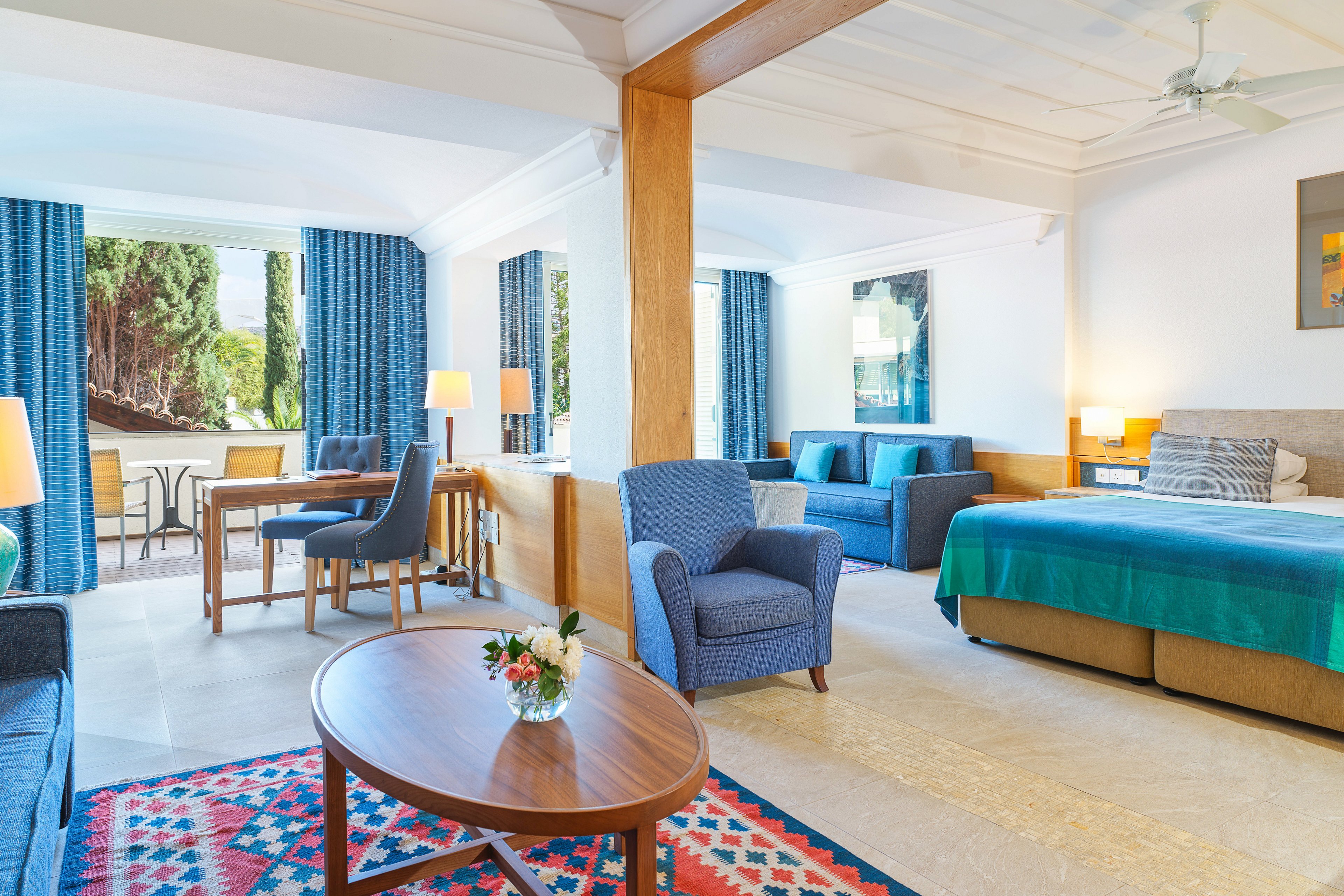 Columbia Beach Resort