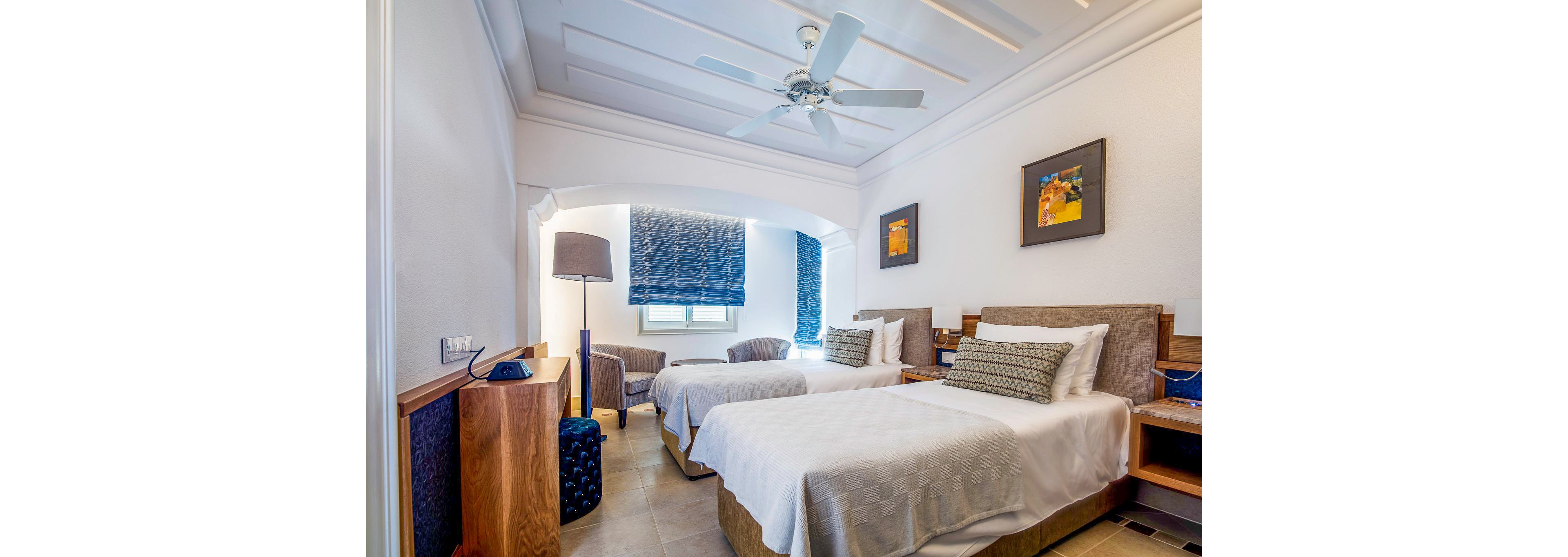 Columbia Beach Resort