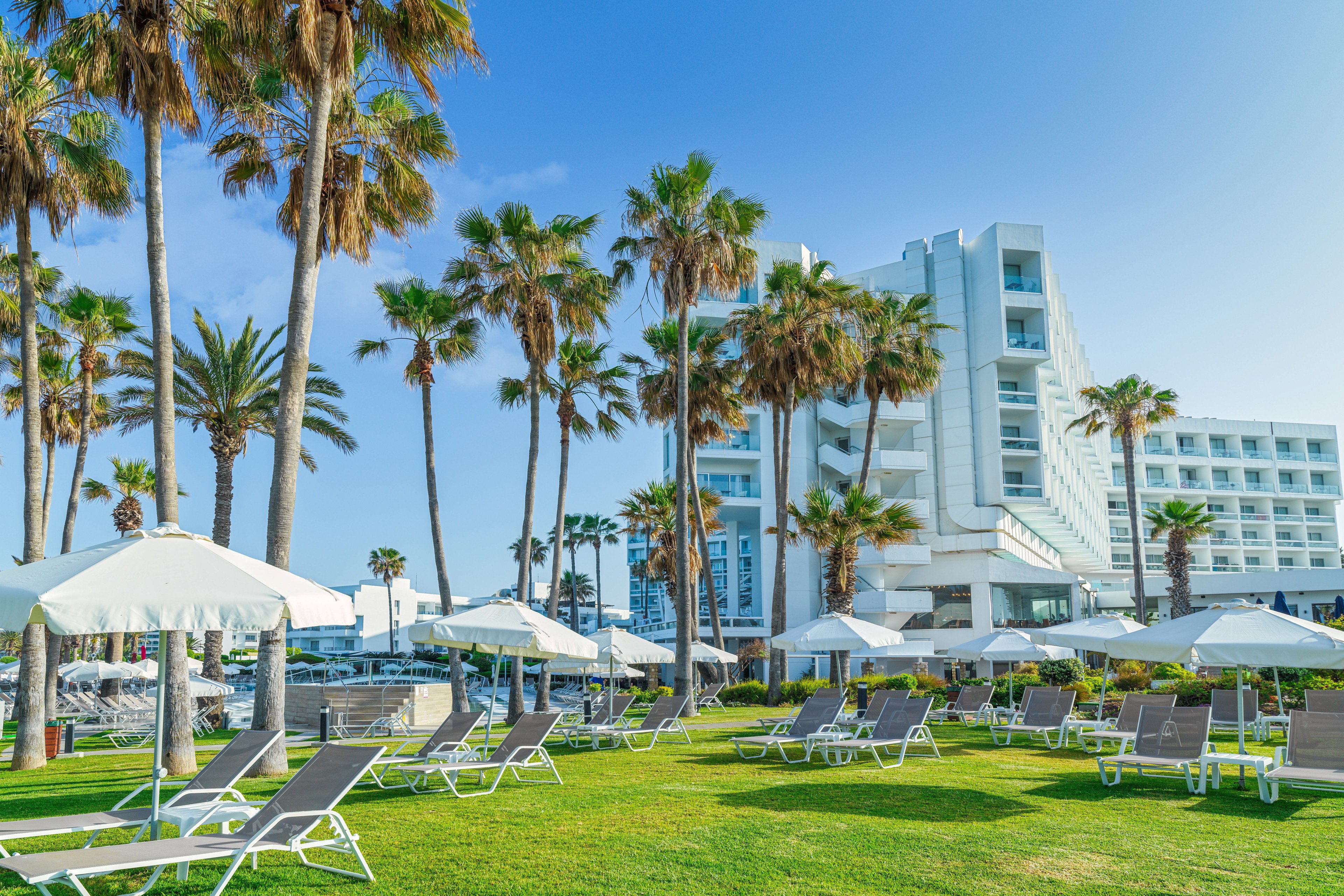 Leonardo Plaza Cypria Maris Beach Hotel & Spa