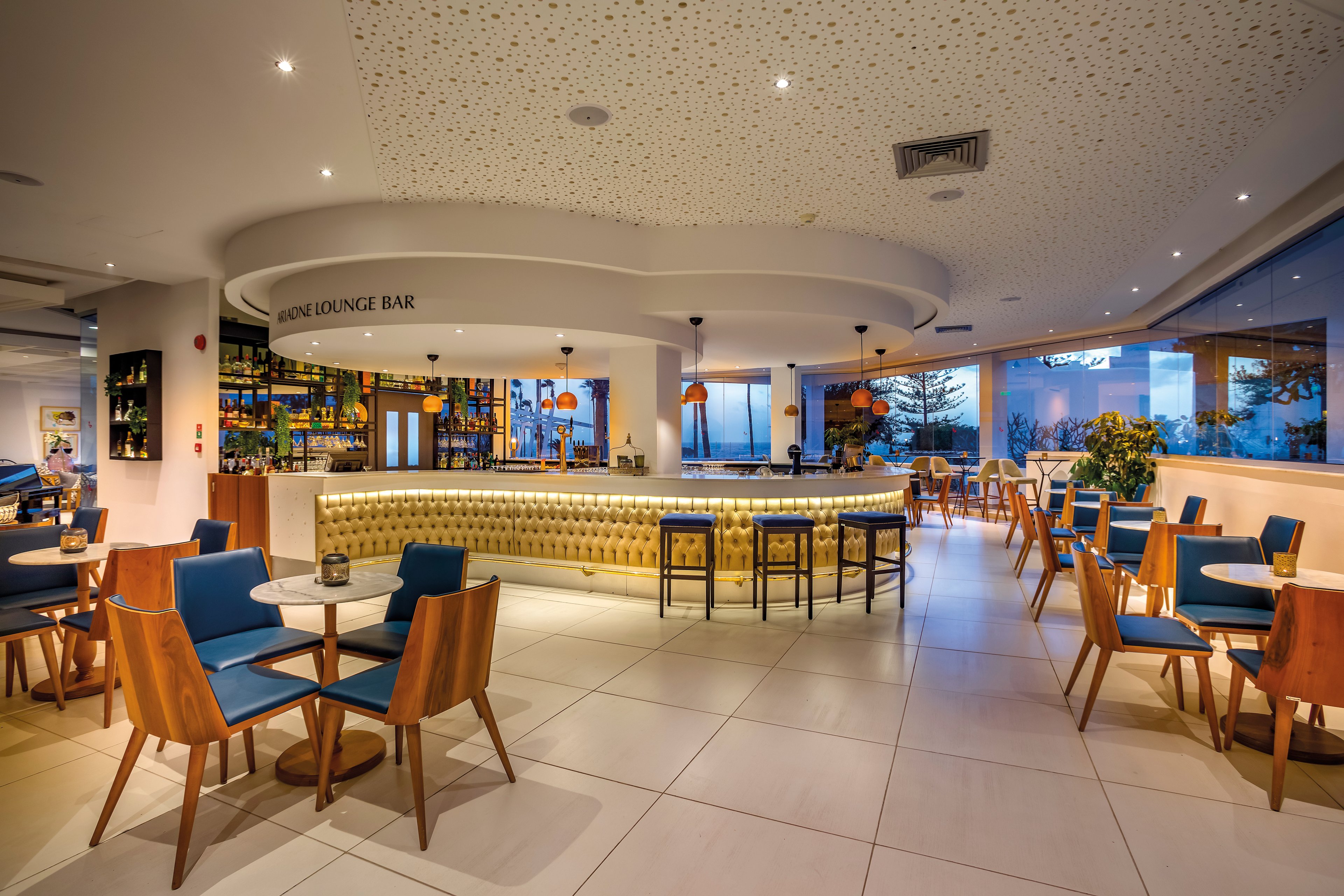 Leonardo Plaza Cypria Maris Beach Hotel & Spa