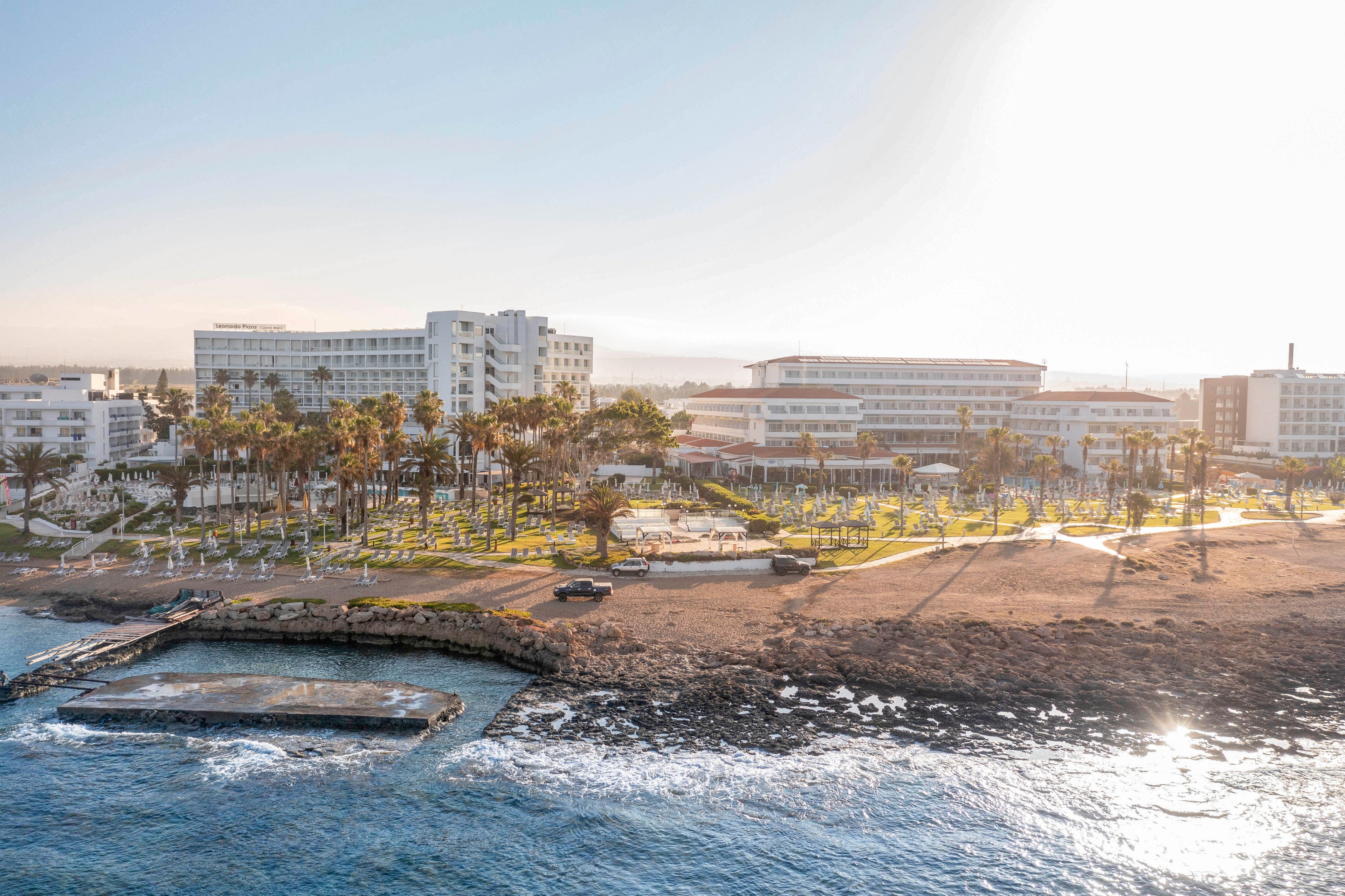 Leonardo Plaza Cypria Maris Beach Hotel & Spa