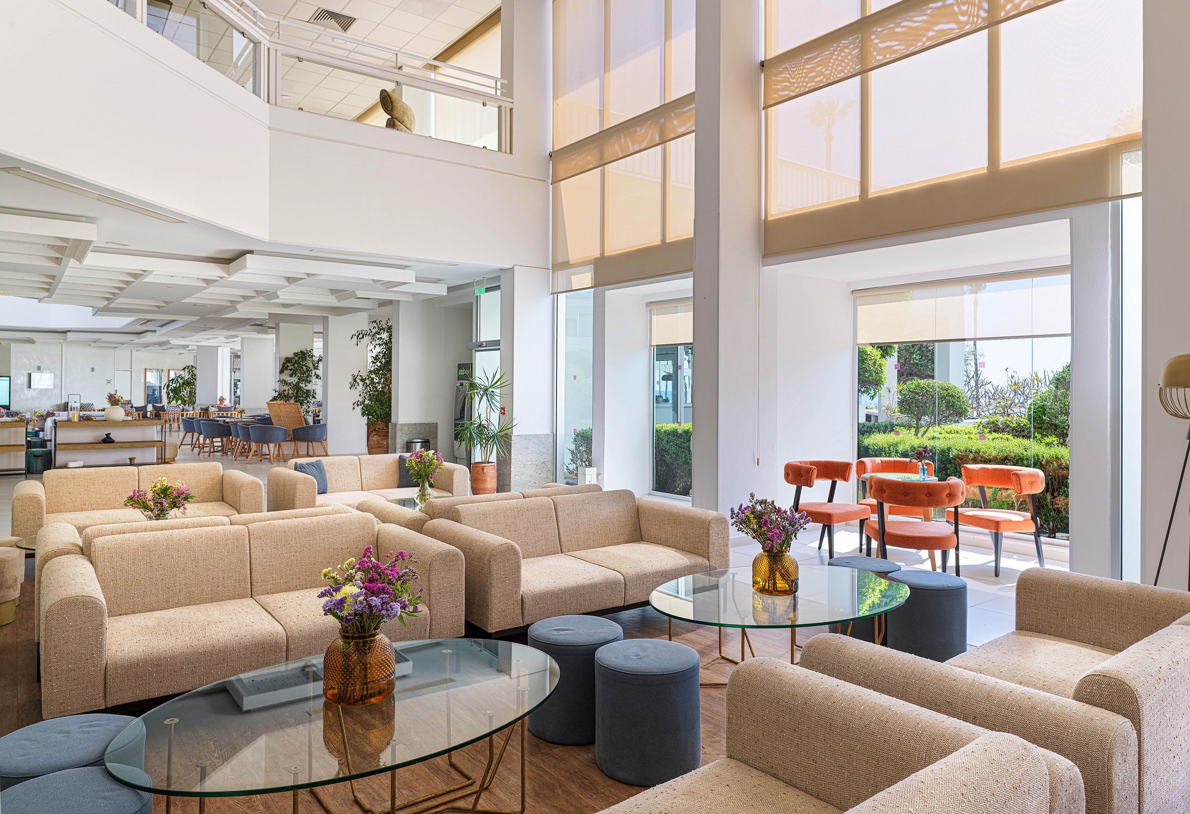 Leonardo Plaza Cypria Maris Beach Hotel & Spa