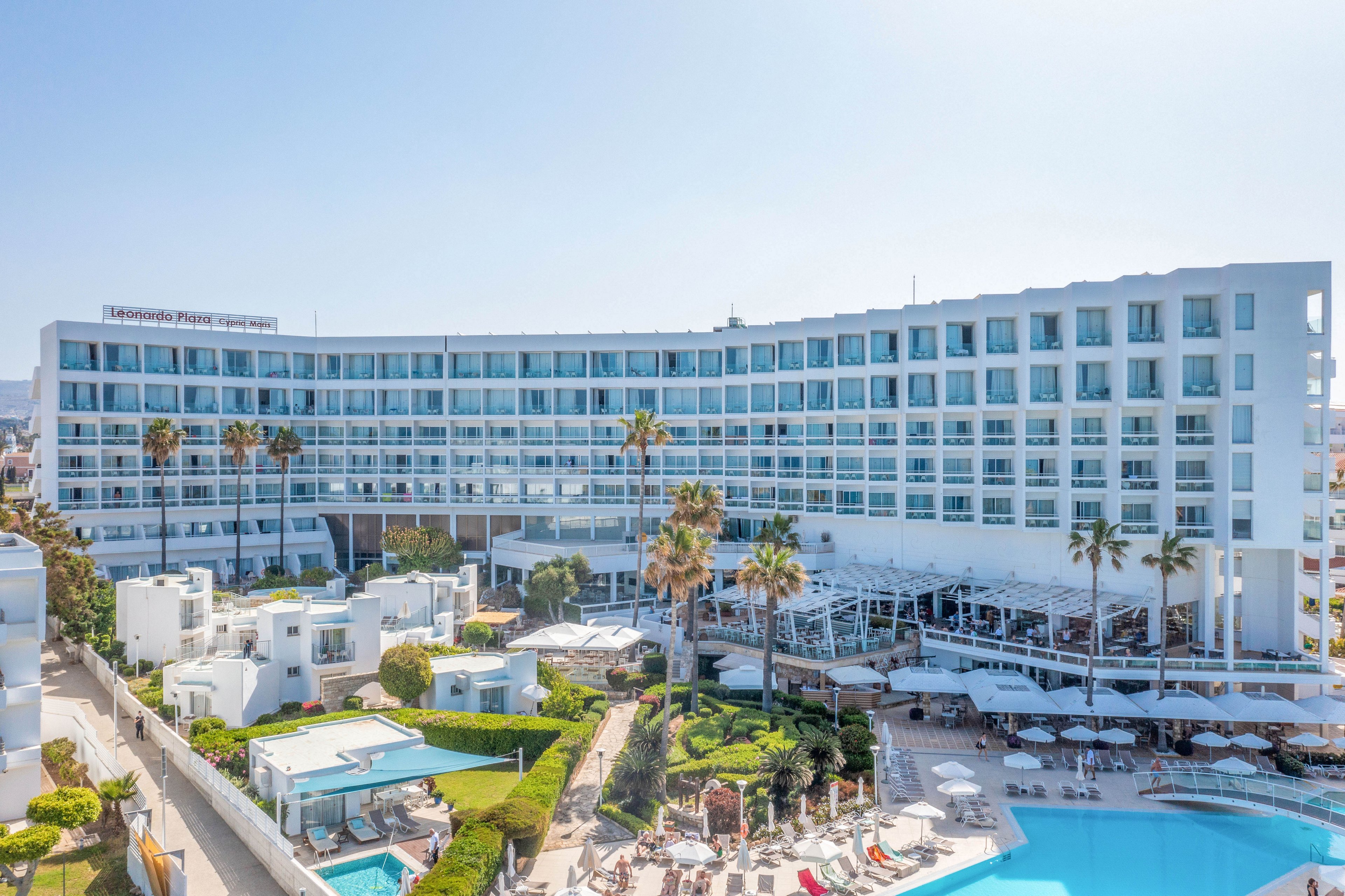 Leonardo Plaza Cypria Maris Beach Hotel & Spa