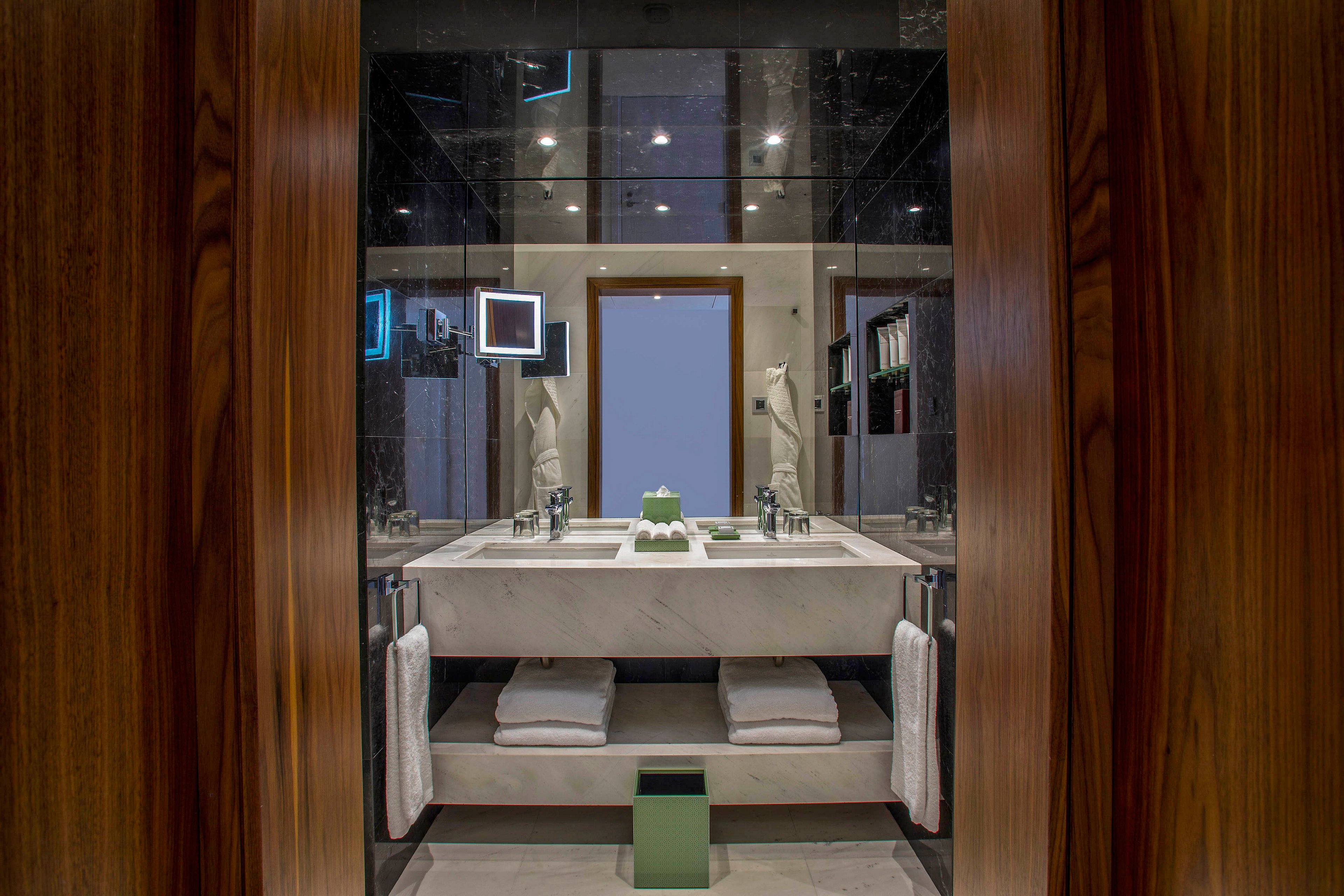 Parklane a Luxury Collection Resort & Spa