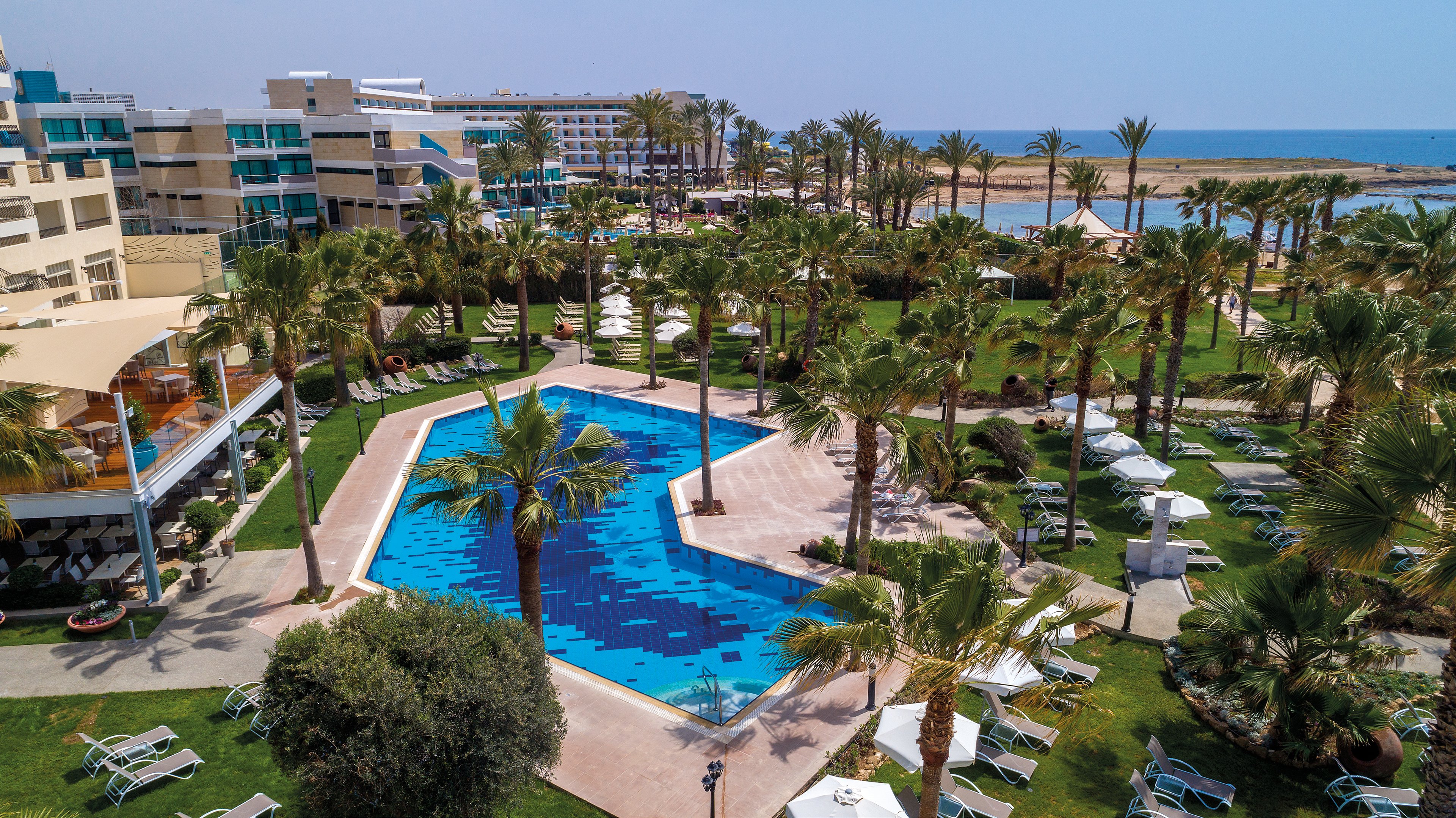 Aquamare Beach Hotel & Spa & Aphrodite Waterpark