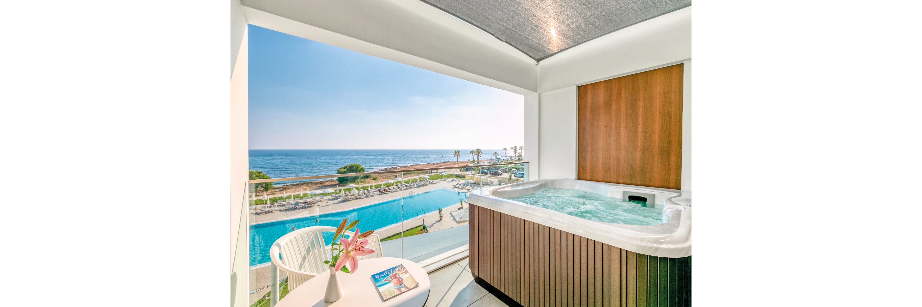 Ivi Mare by Louis Hotels